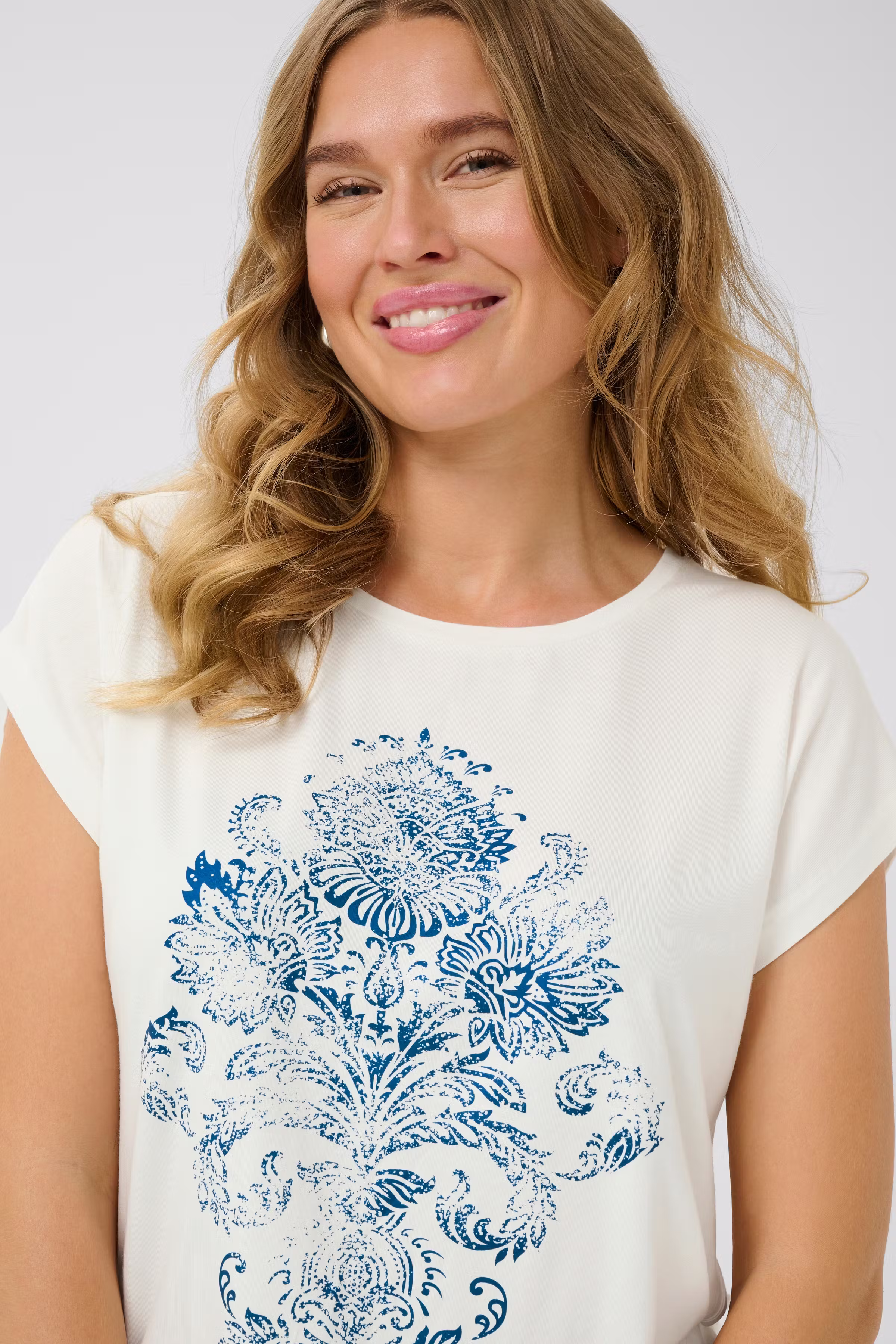 BPally T-shirt LOOKBOOK DETAIL 10590907-110602B