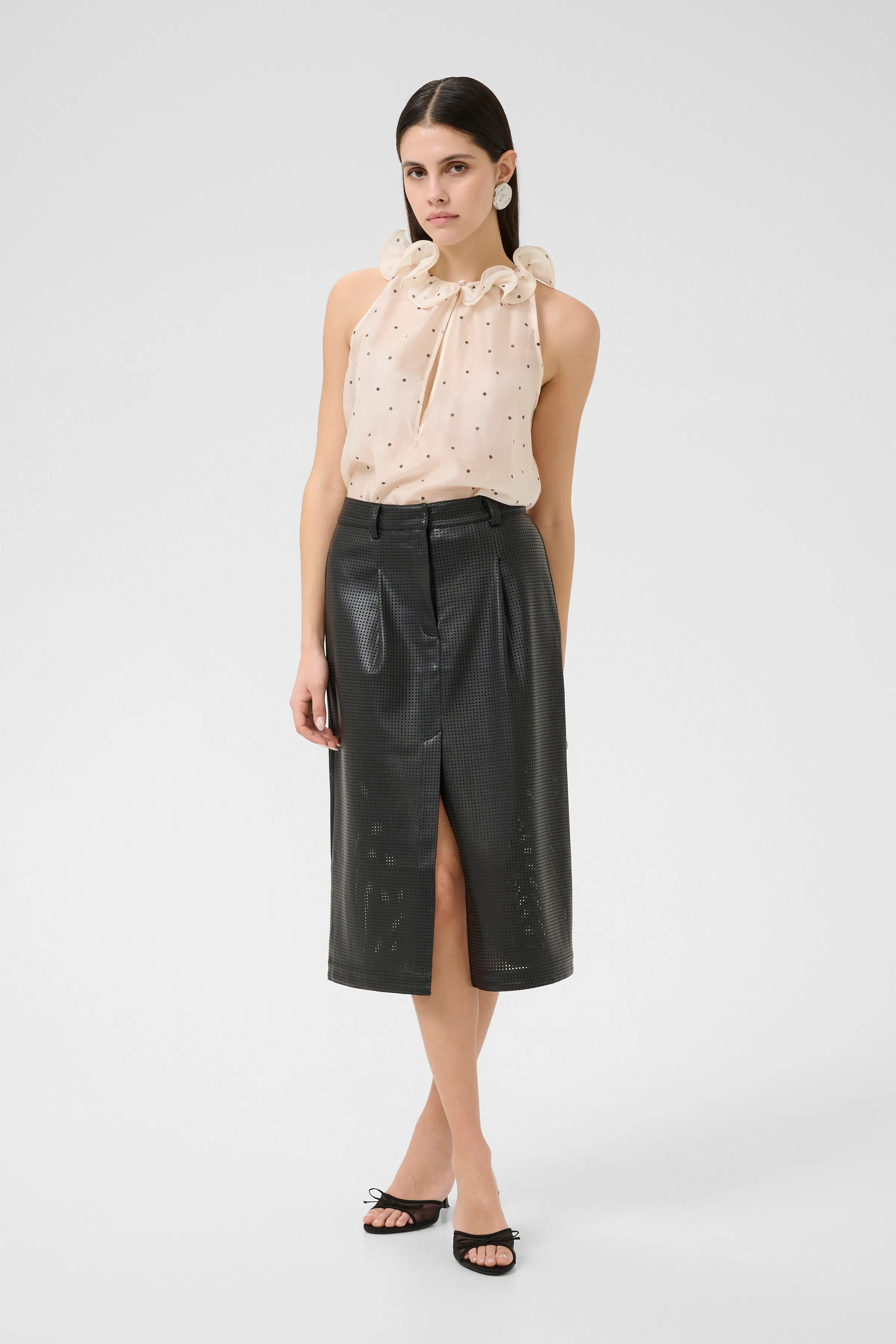 KBCaroline Top LOOKBOOK FRONT 10105720-108863
