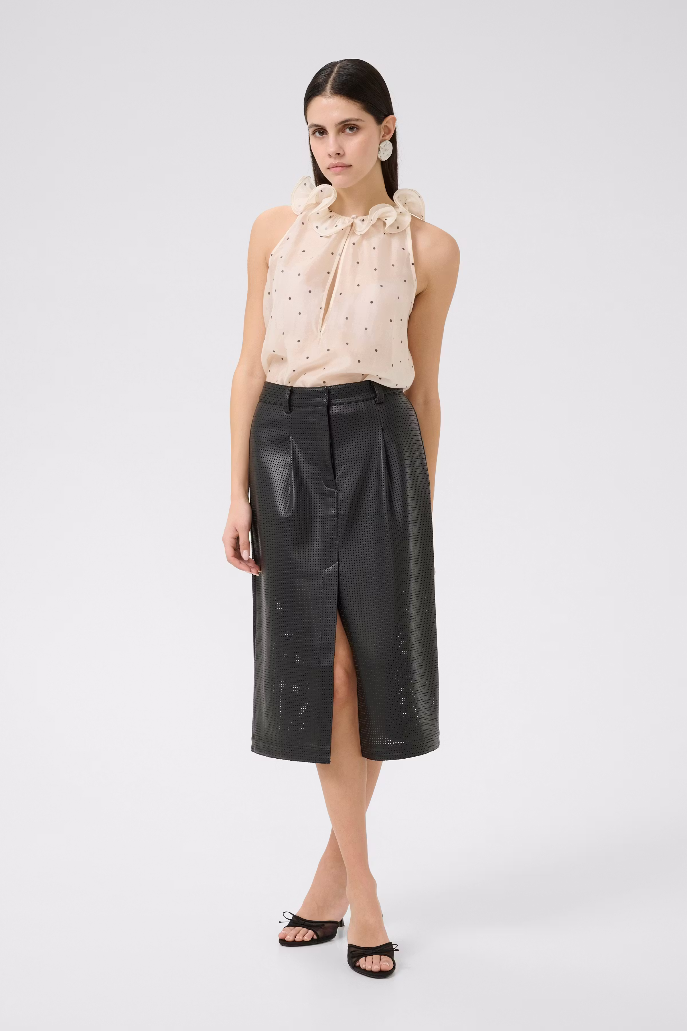 KBCaroline Top LOOKBOOK FRONT 10105720-108863