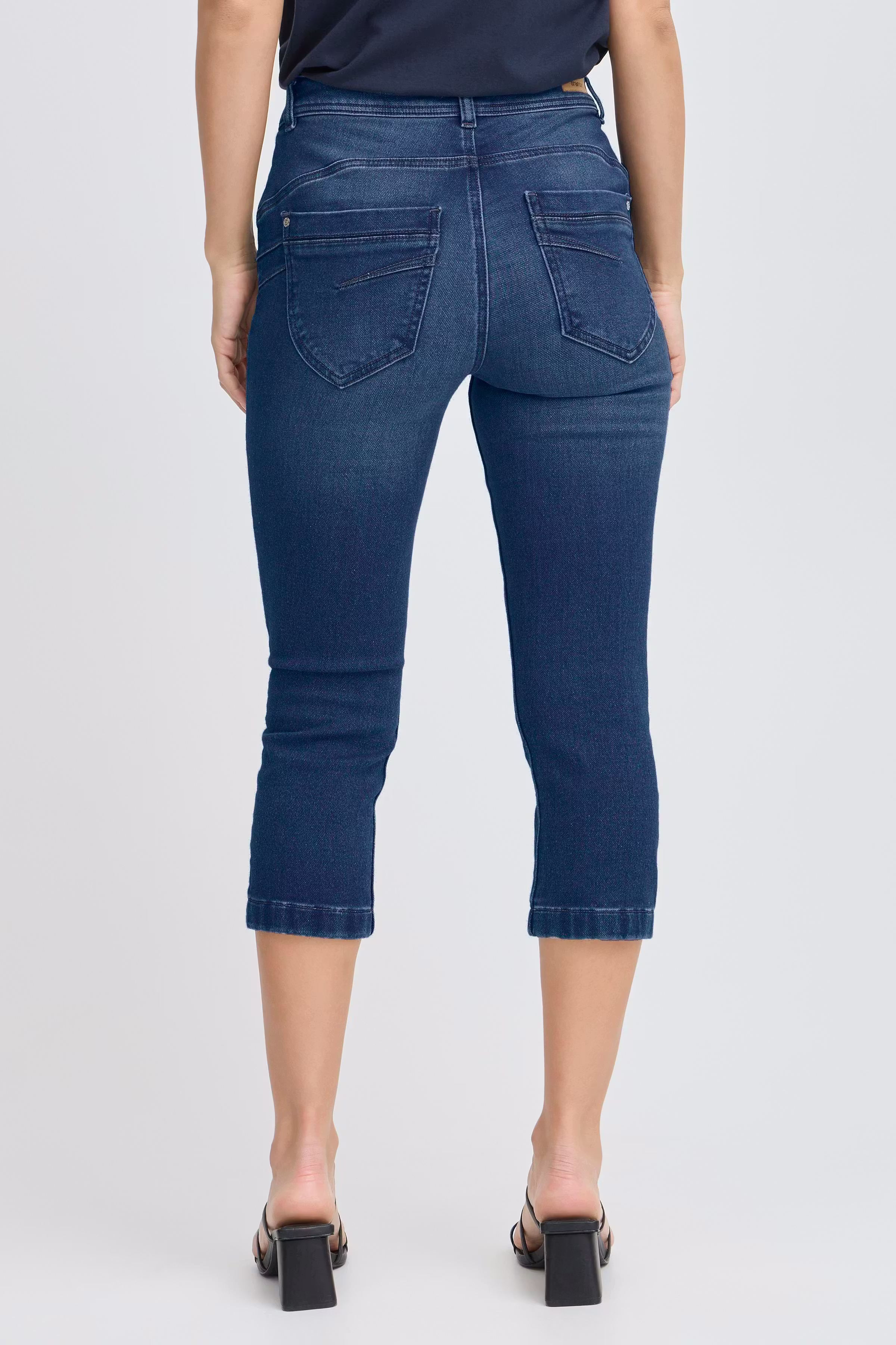 FRVILJA Capri bukser LOOKBOOK BACK 20616148-200988