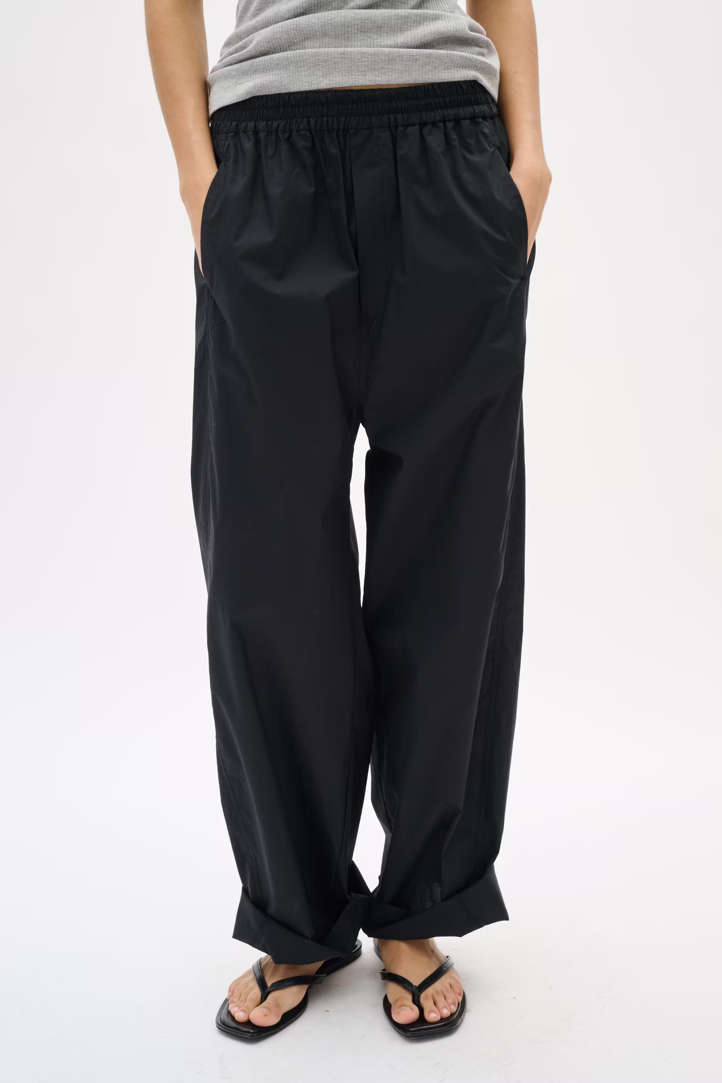 KennaIW Poplin Broek LOOKBOOK DETAIL 30110533-194008