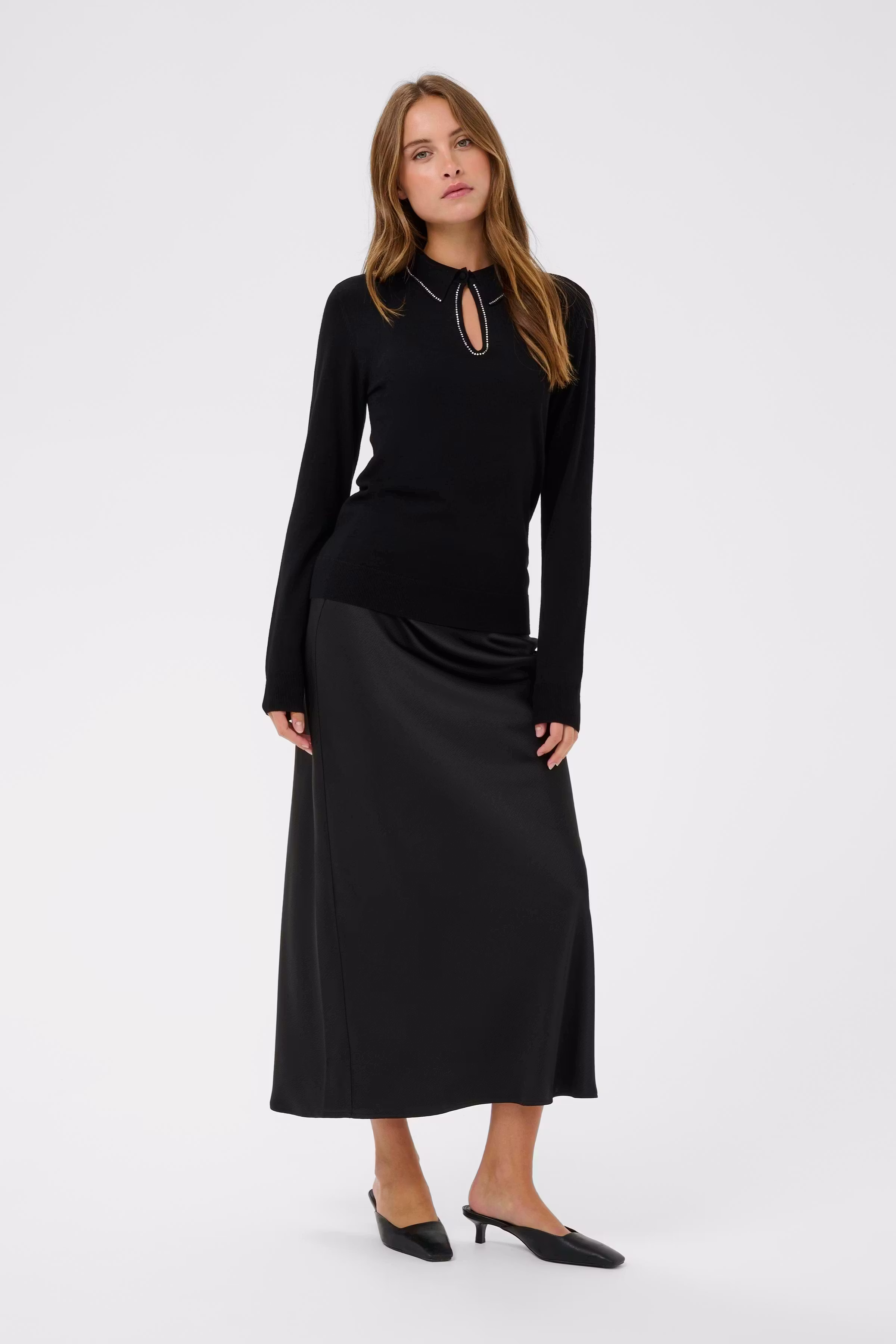 KAjada Pullover LOOKBOOK FRONT 10510900-100121