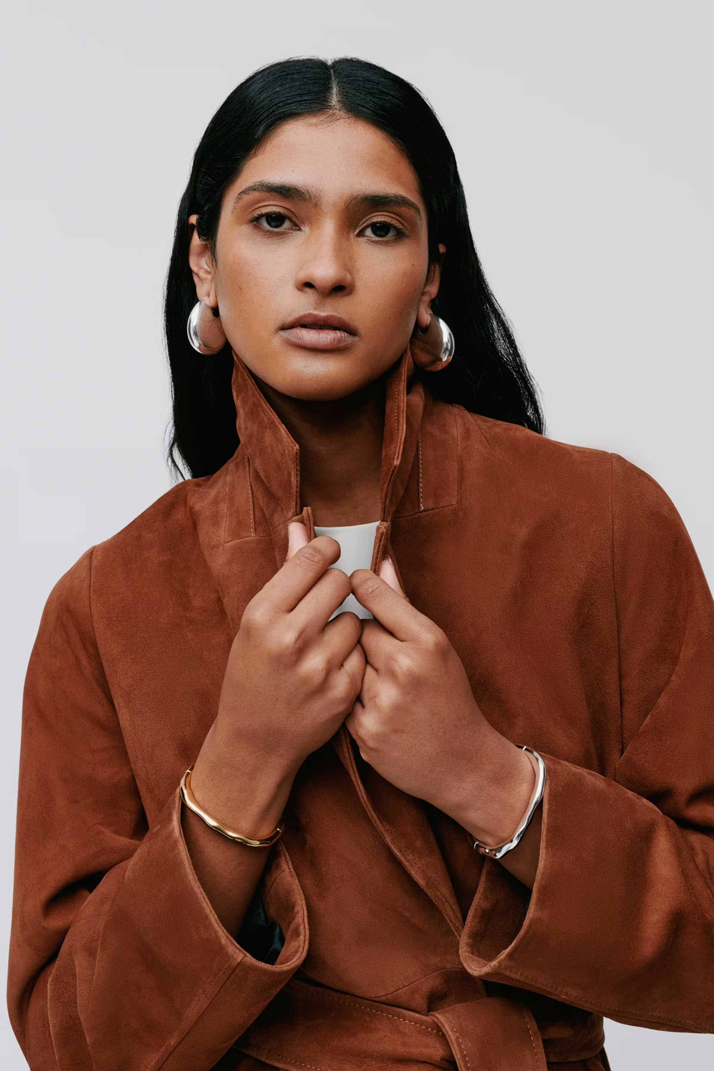 LISA Outerwear LOOKBOOK FRONT 30600757-BR228