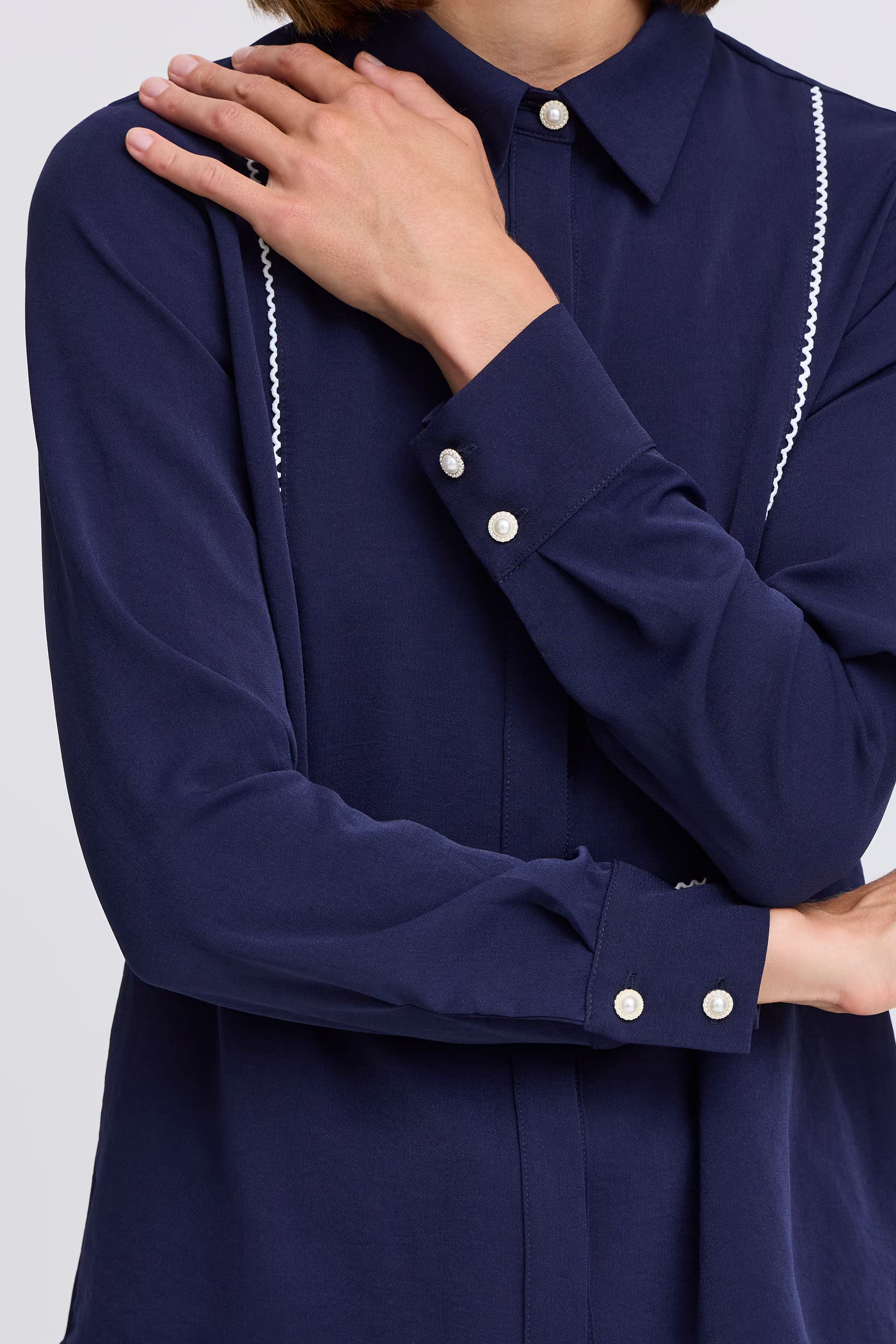 BYIDALINE Bluse LOOKBOOK DETAIL 20817081-193933