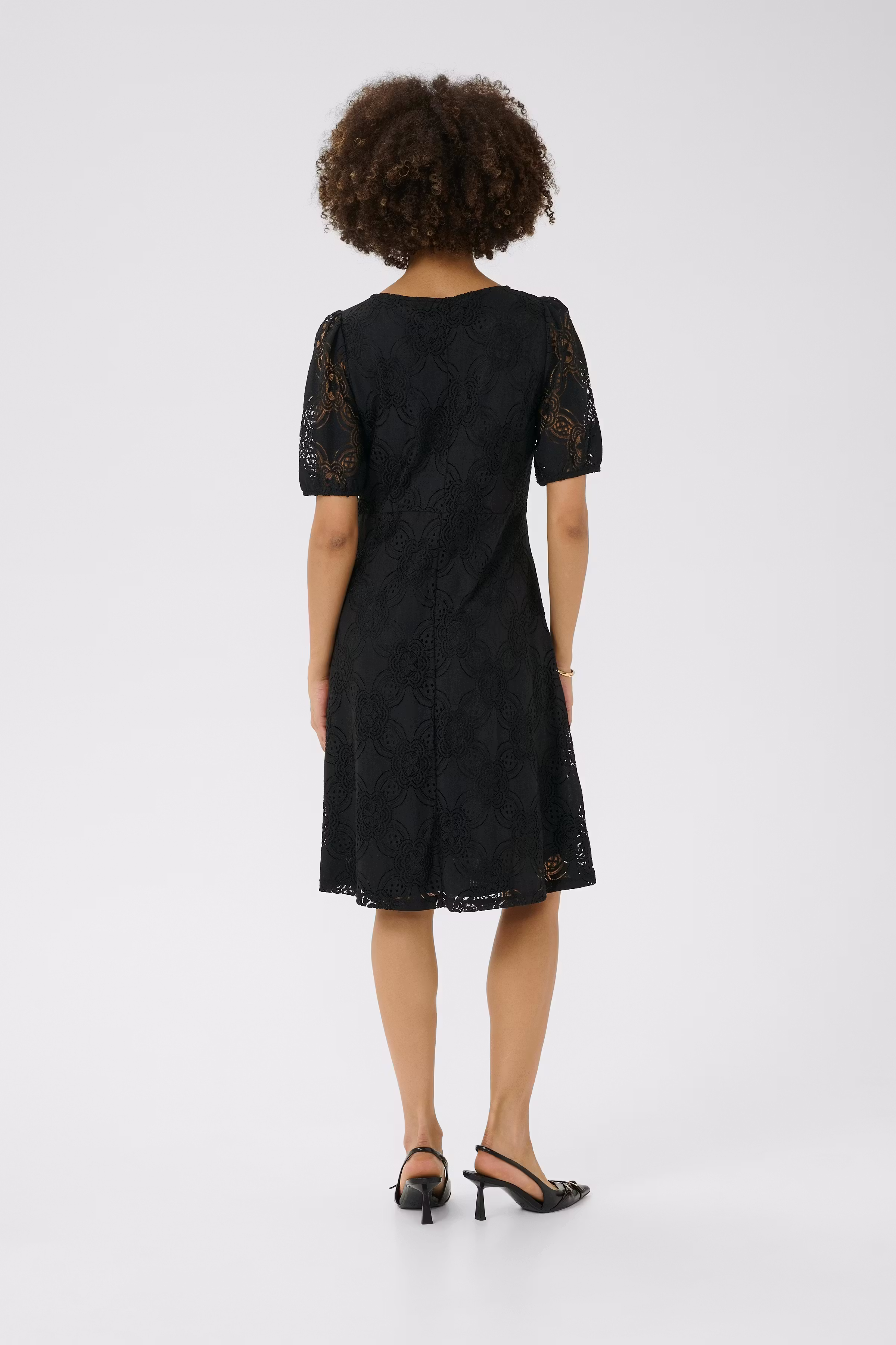 CUsigla Blondekjole LOOKBOOK BACK 50112215-500012