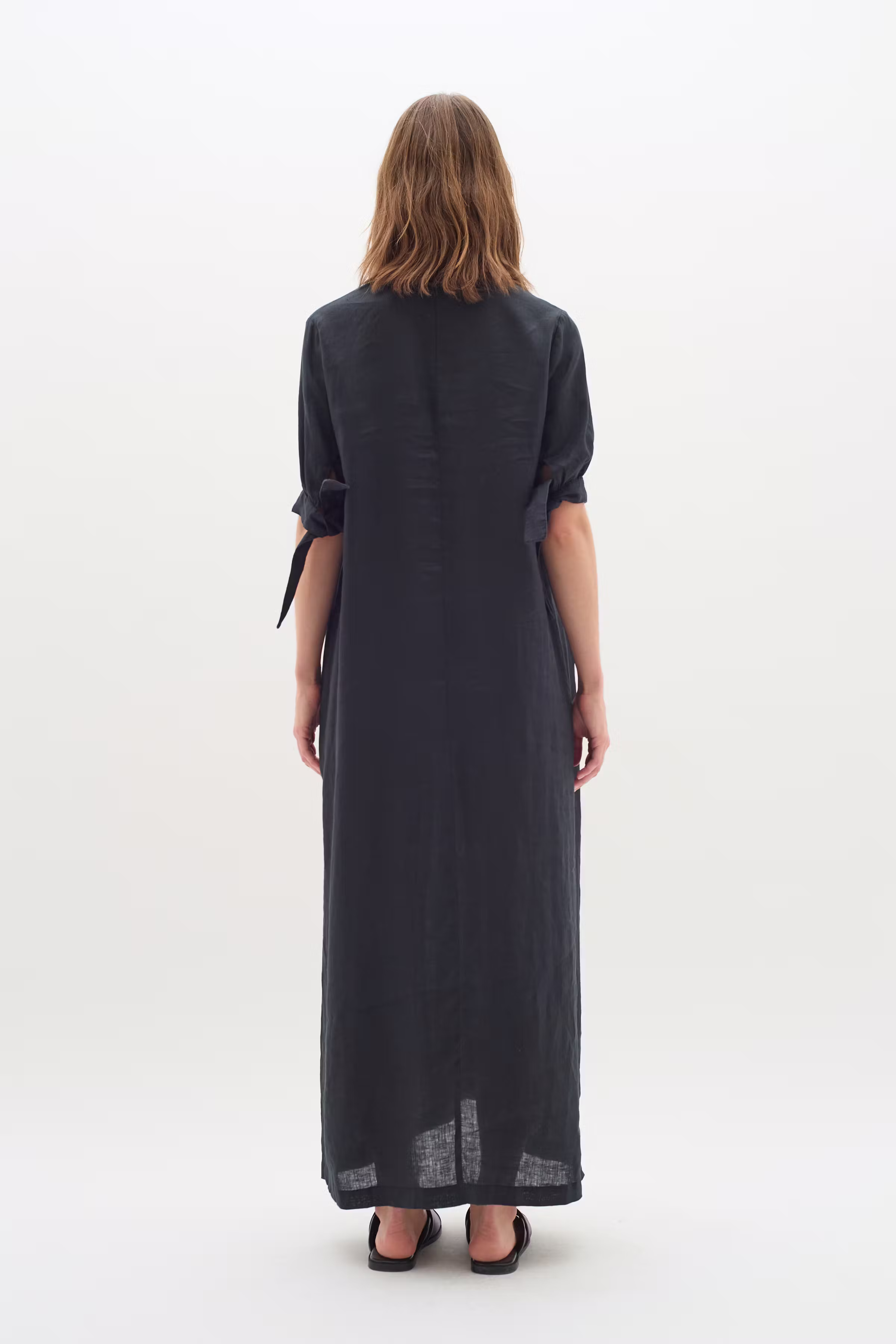 EzraIW Hør Kjole LOOKBOOK BACK 30109320-194008