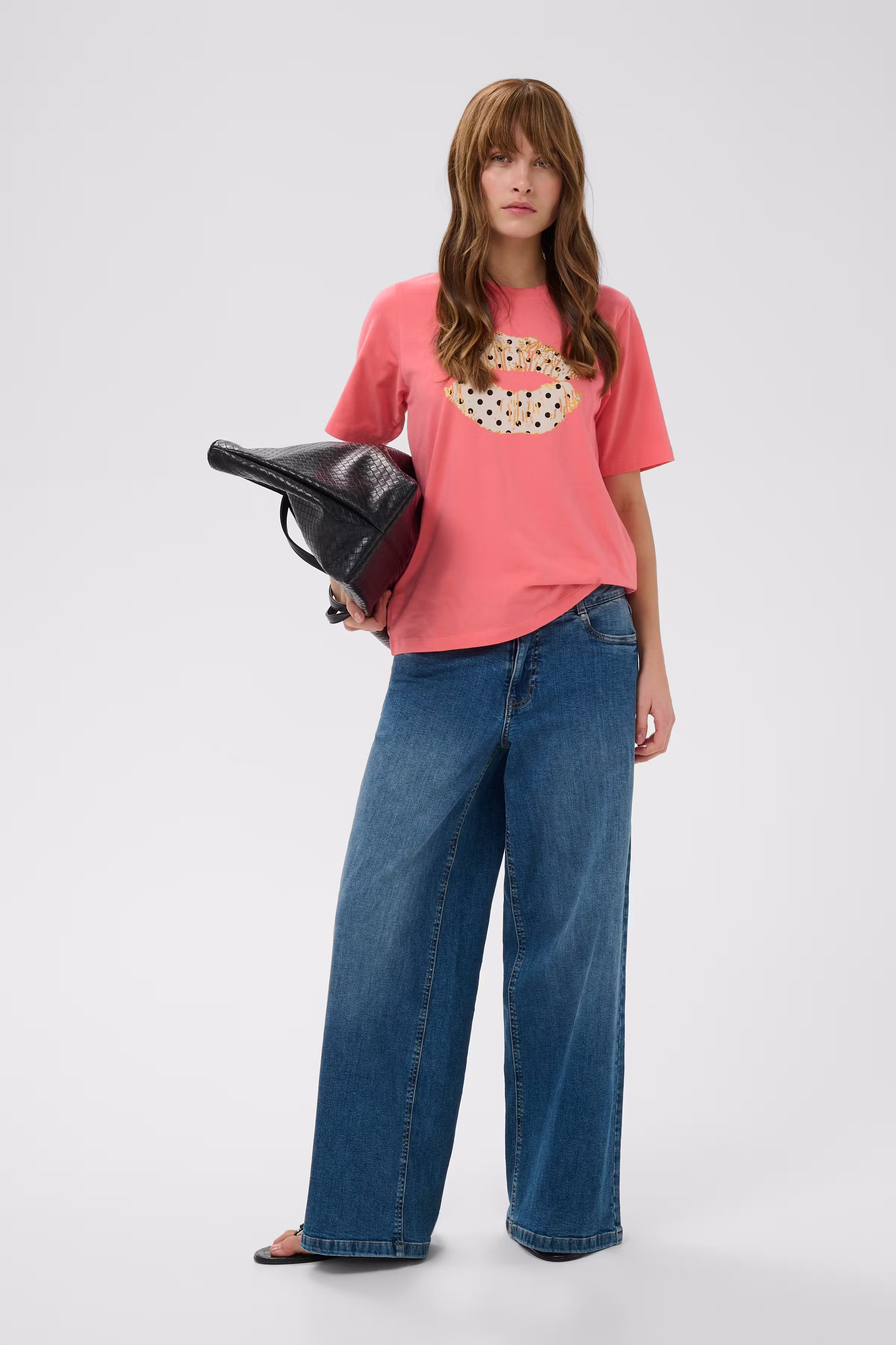 CUcilie T-shirt LOOKBOOK FRONT 50113202-161640