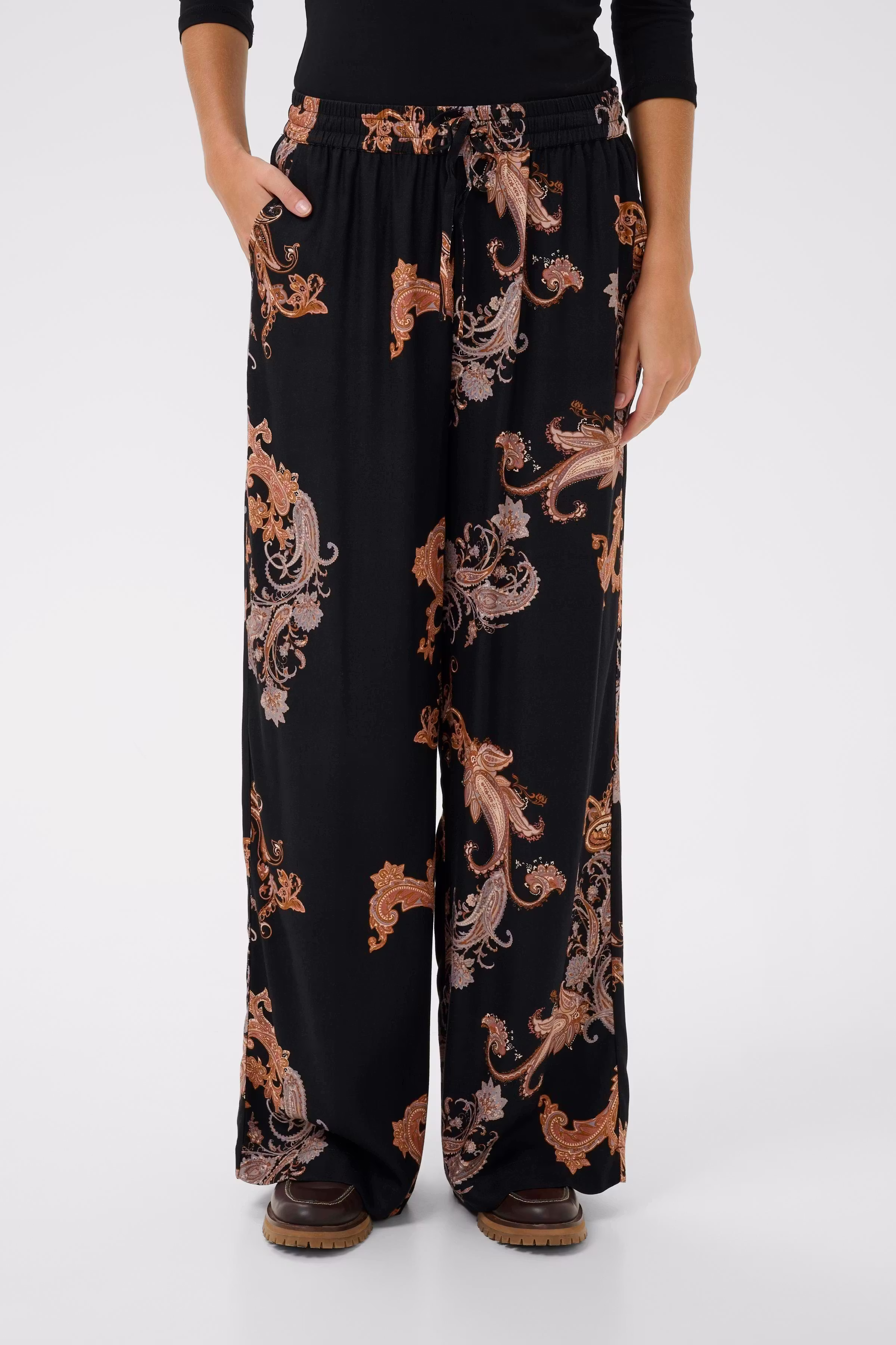 BPcatlin Broek LOOKBOOK FRONT 40200080-106771