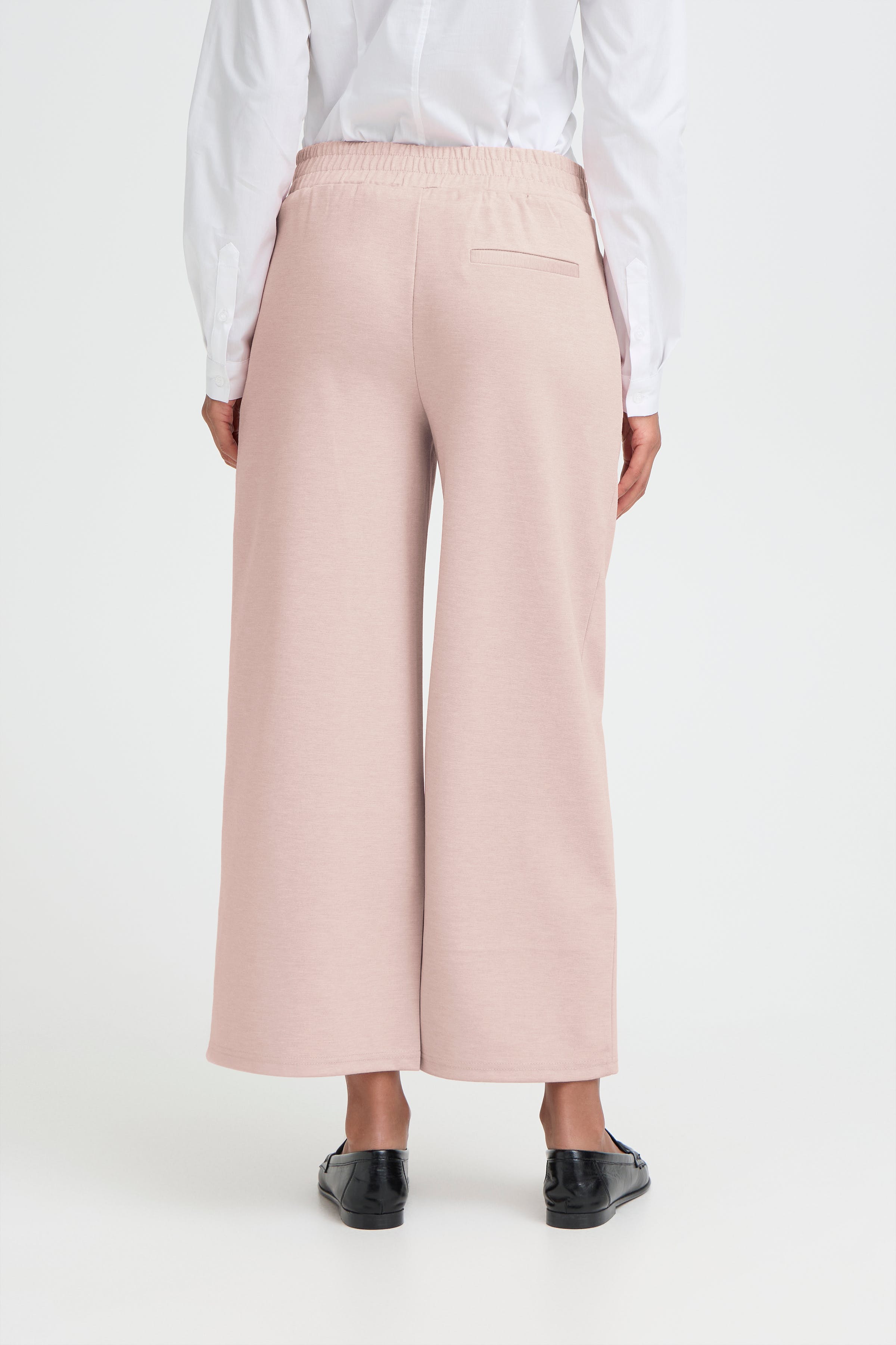 IHKATE Hose LOOKBOOK BACK 20116301-141506