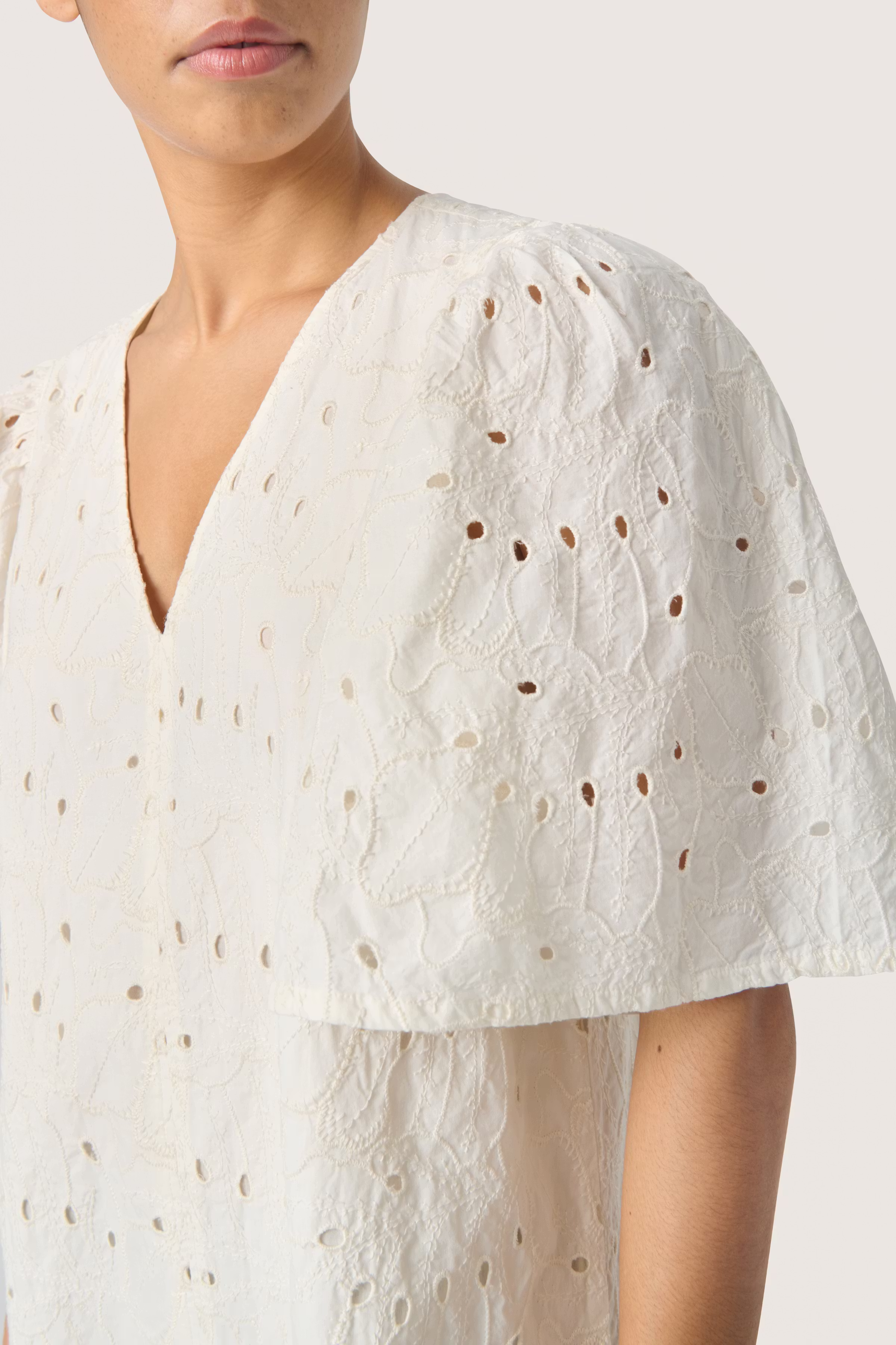 SLKiara Kjole LOOKBOOK DETAIL 30407435-110701