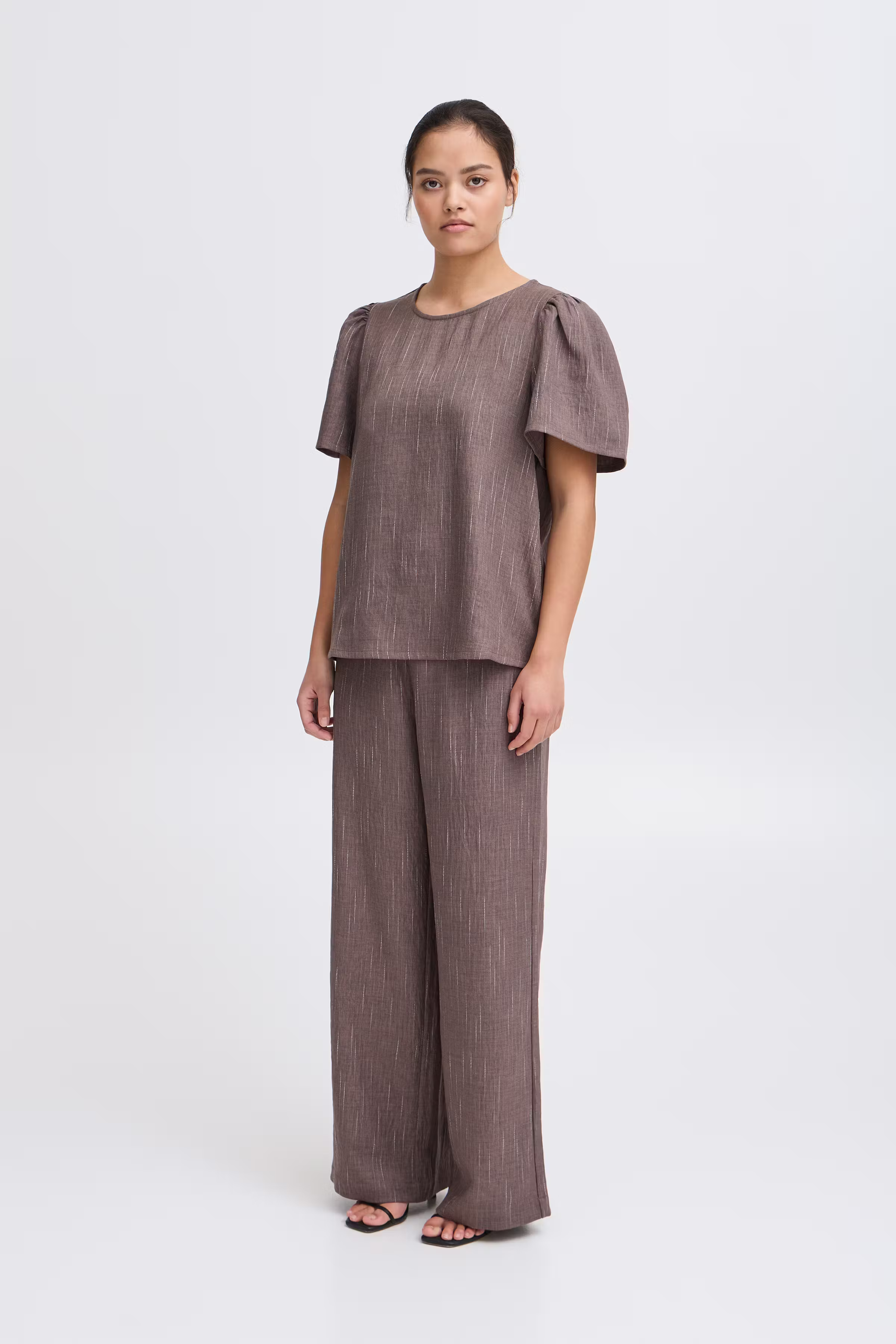 IXREMI T-shirt LOOKBOOK FRONT 20123697-205321