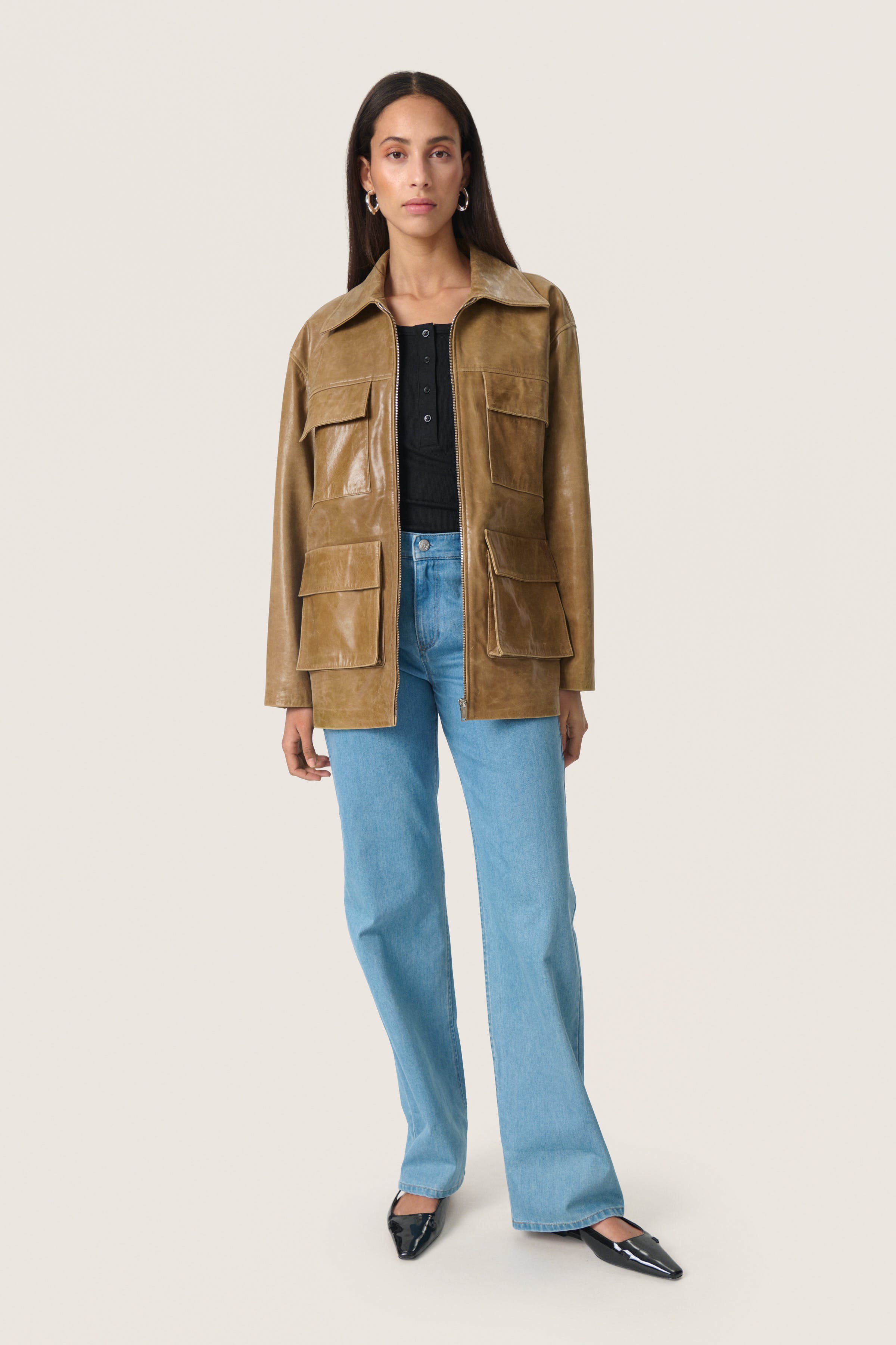 SLEllie Blazer LOOKBOOK FRONT 30408048-171019