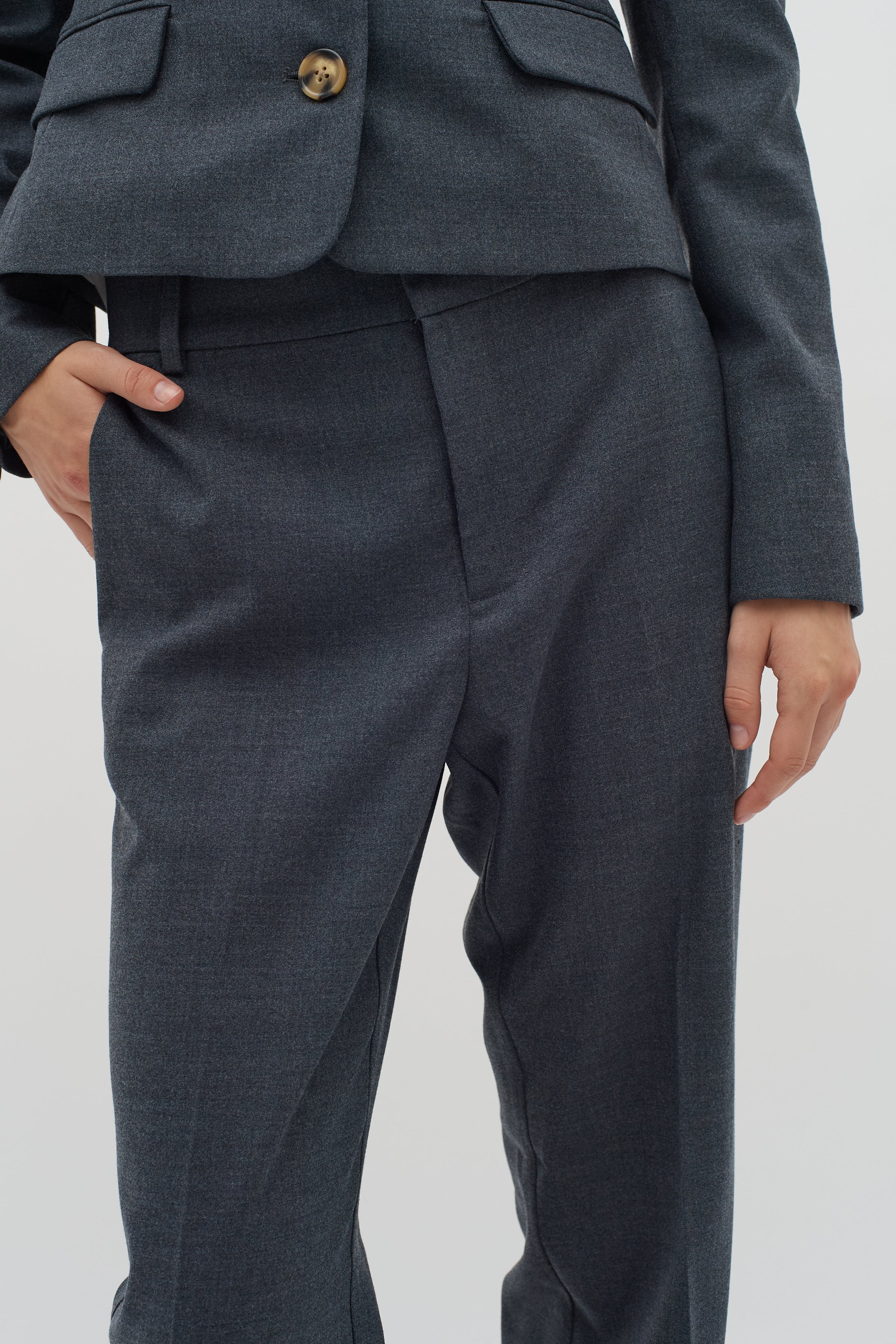 BuneIW Broek LOOKBOOK DETAIL 30108579-302304