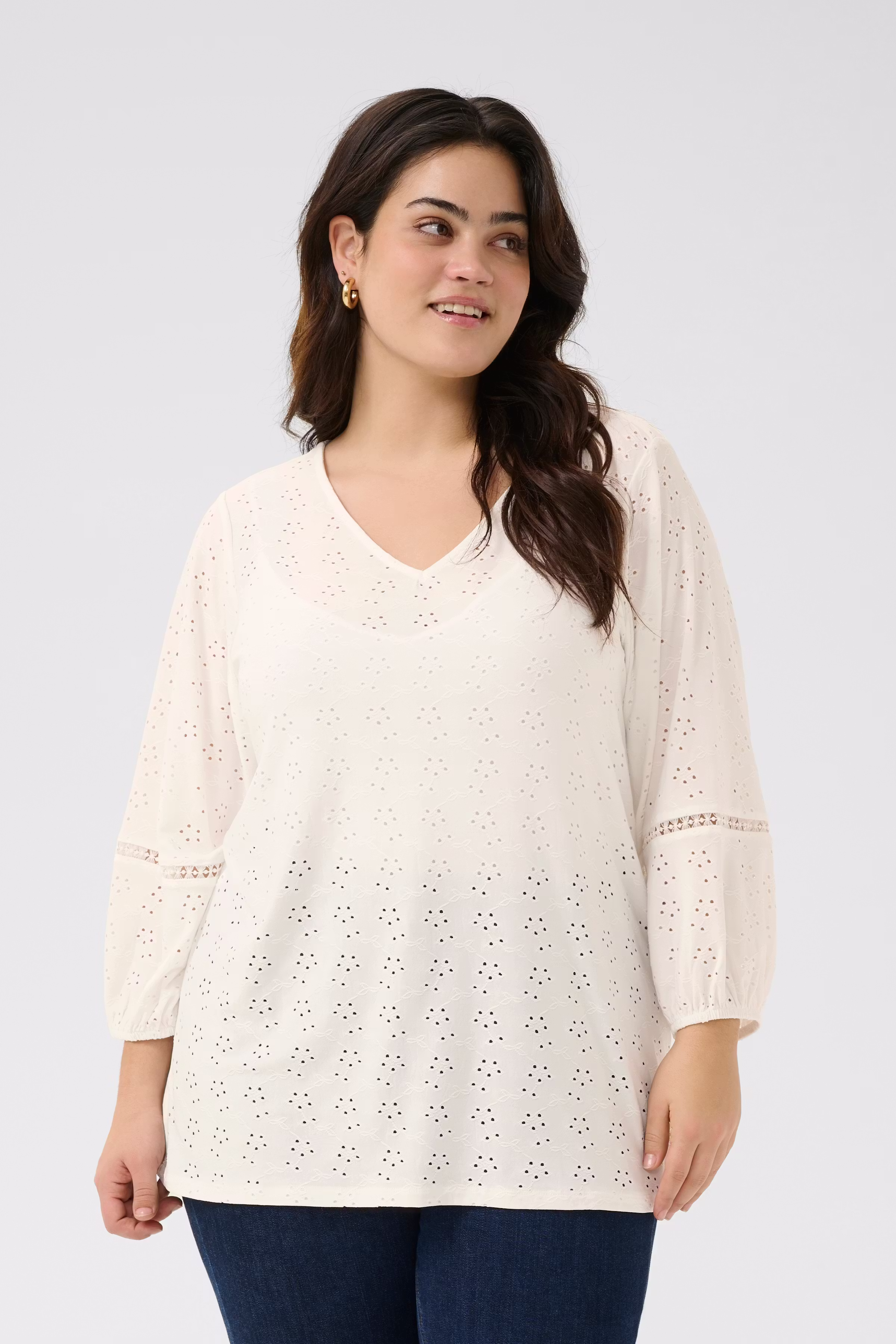 KCtara Blouse LOOKBOOK FRONT 10583553-106482