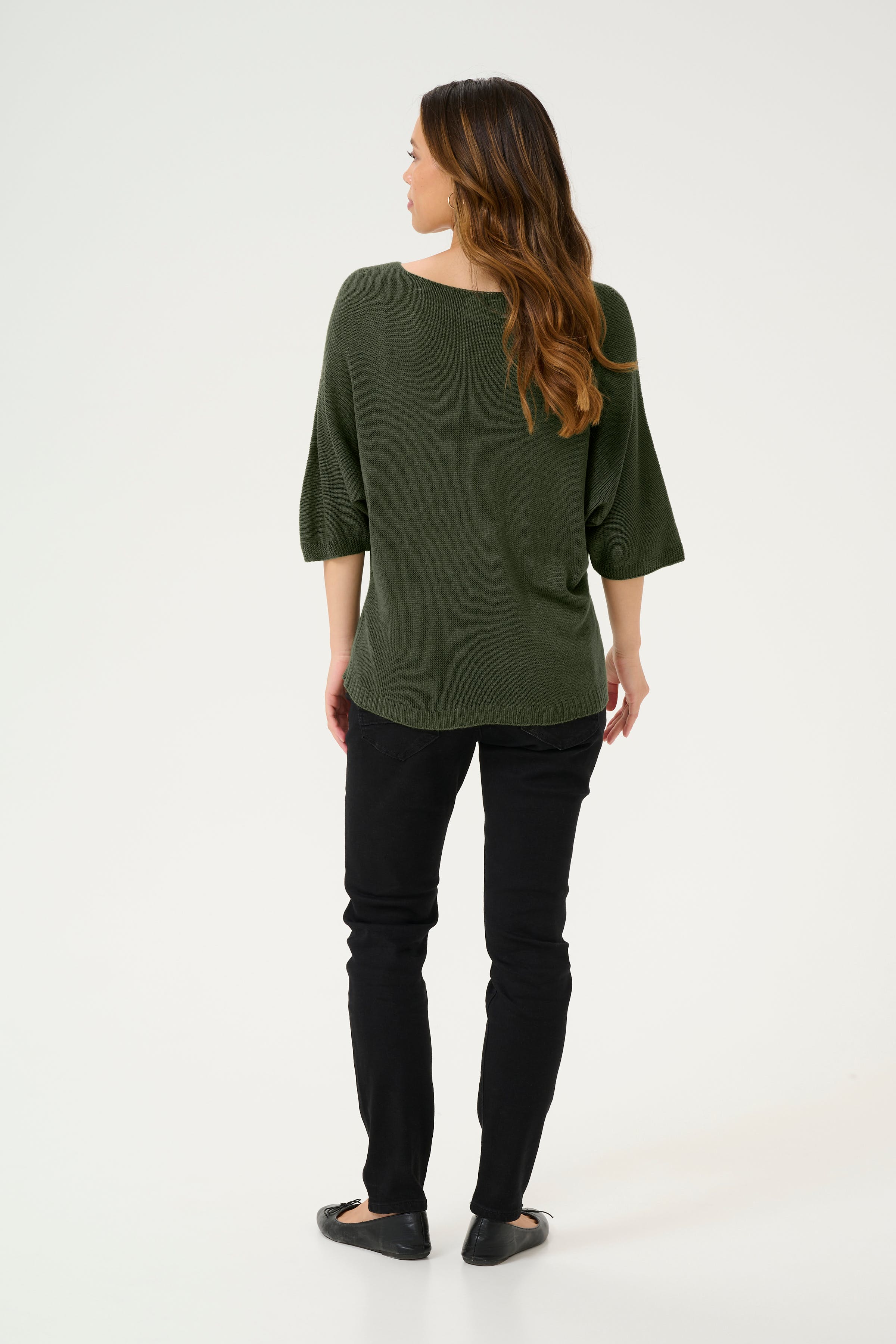 CRPauline Blouse LOOKBOOK BACK 10614005-190512