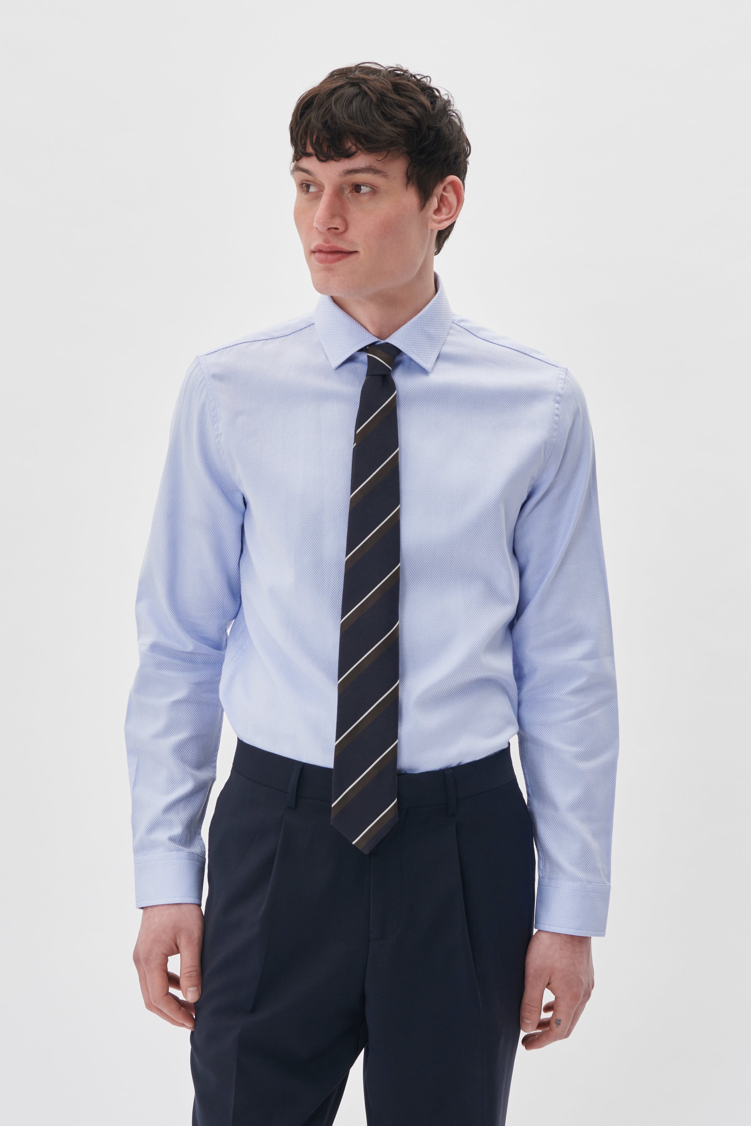 MAtrostol Skjorta LOOKBOOK FRONT 30207538-154030