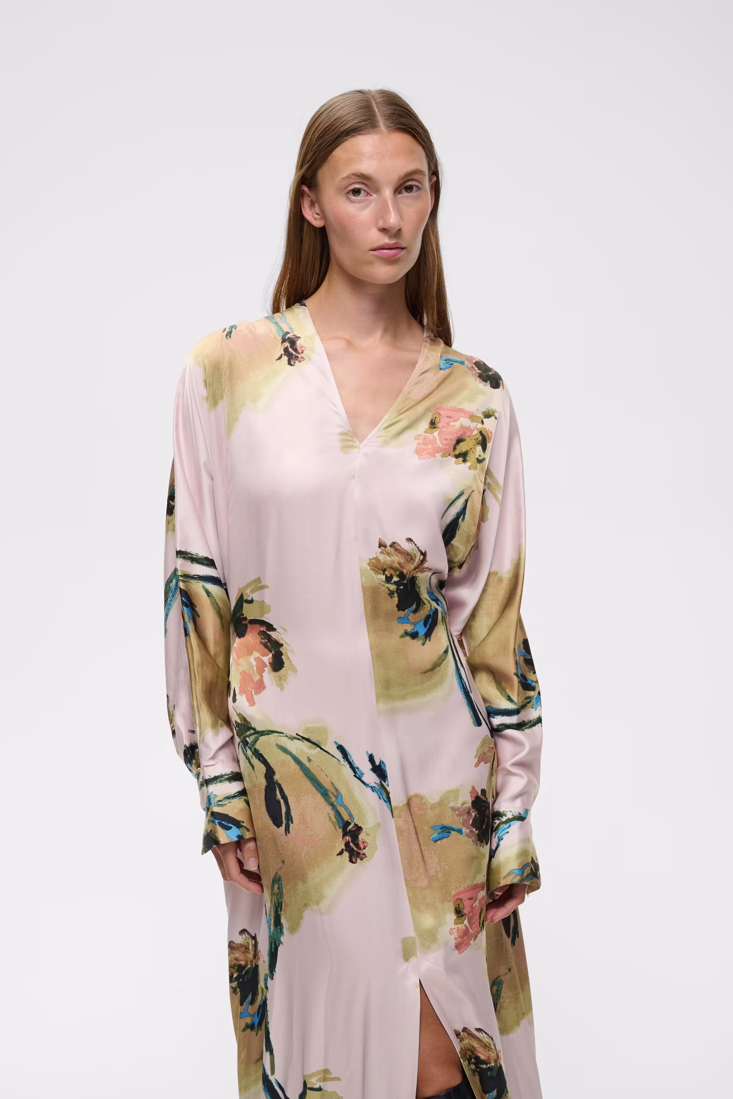 MEADOWIW Kleid LOOKBOOK FRONT 30112824-900013036
