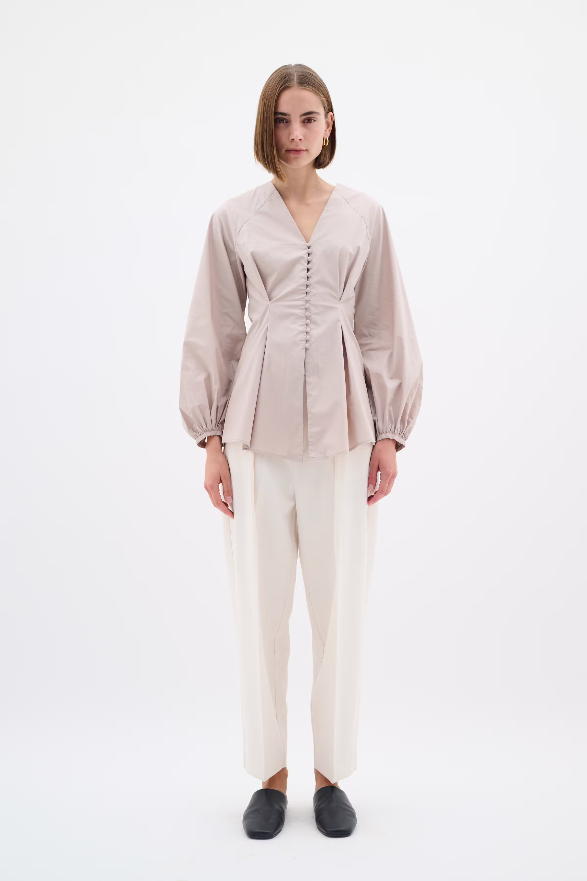 HelveIW Bluse LOOKBOOK FRONT 30109109-161406