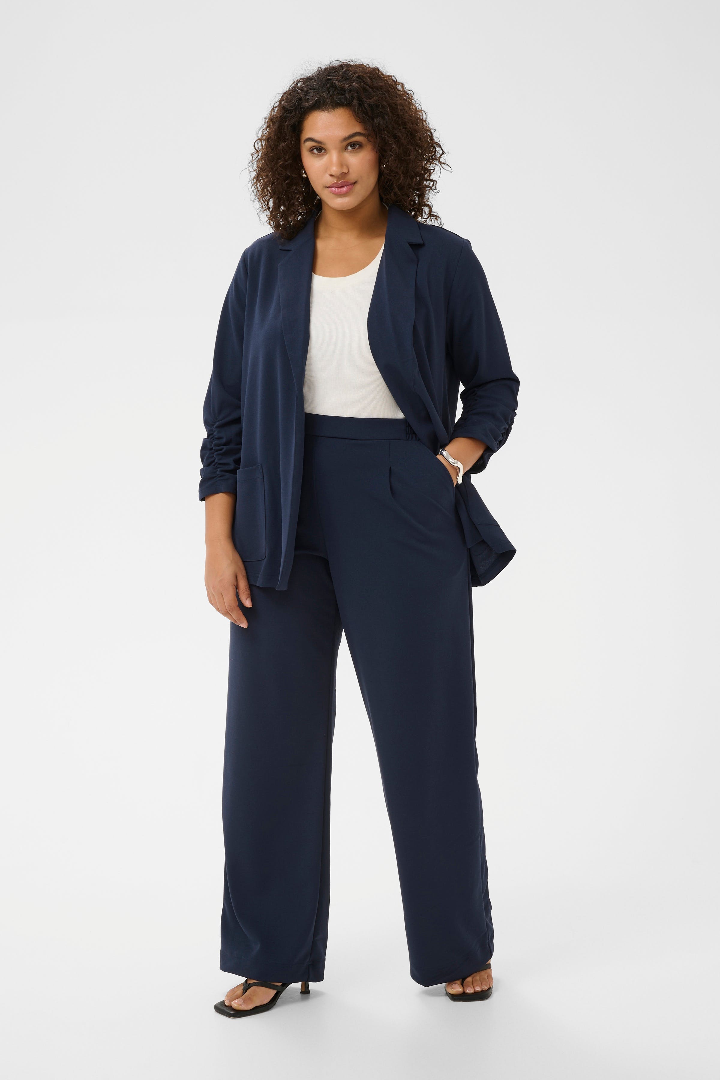 KCpheolo Byxor LOOKBOOK FRONT 10584096-194020