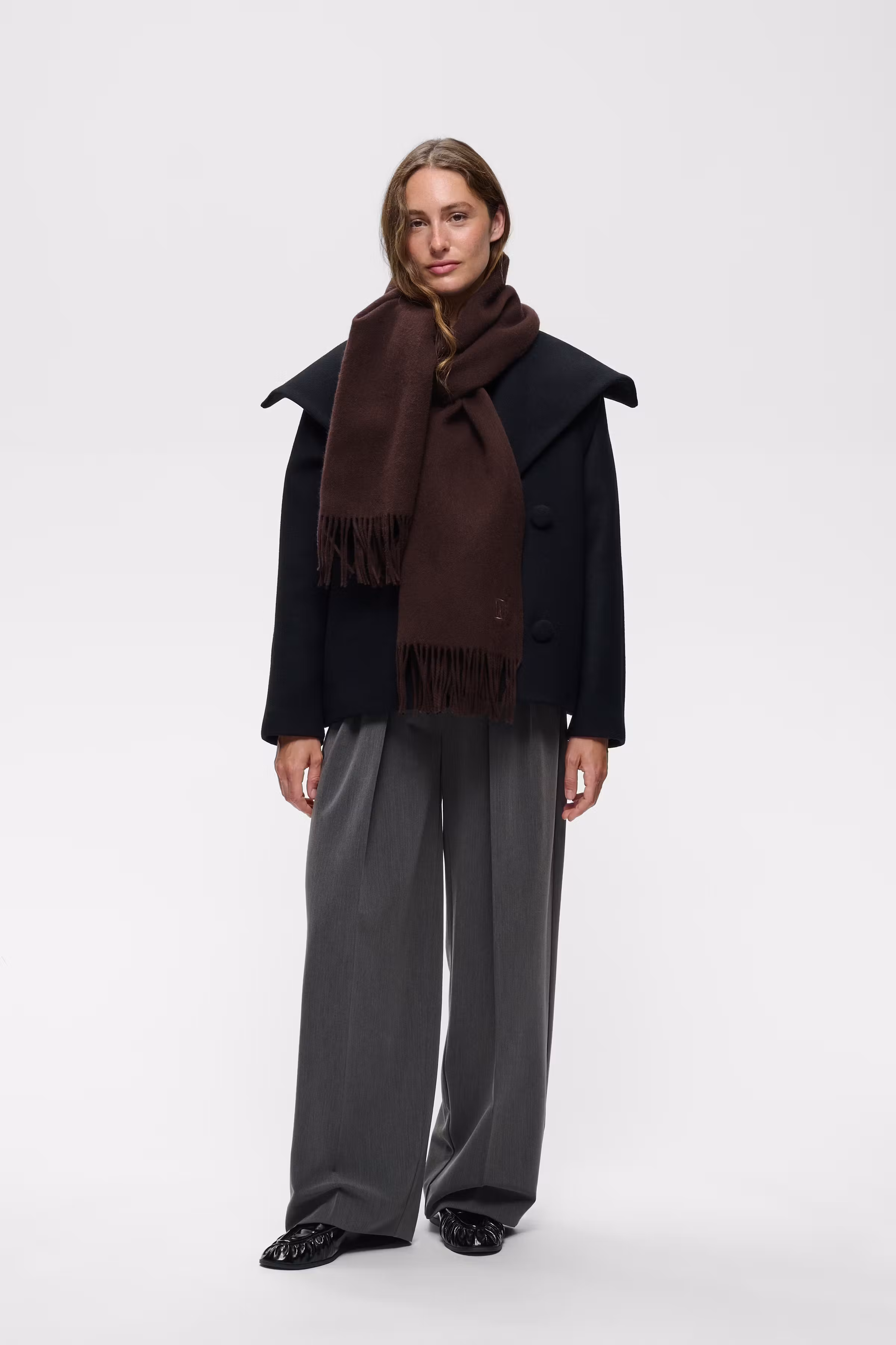 ALLICATEIW Scarf LOOKBOOK FRONT 30113063-191109