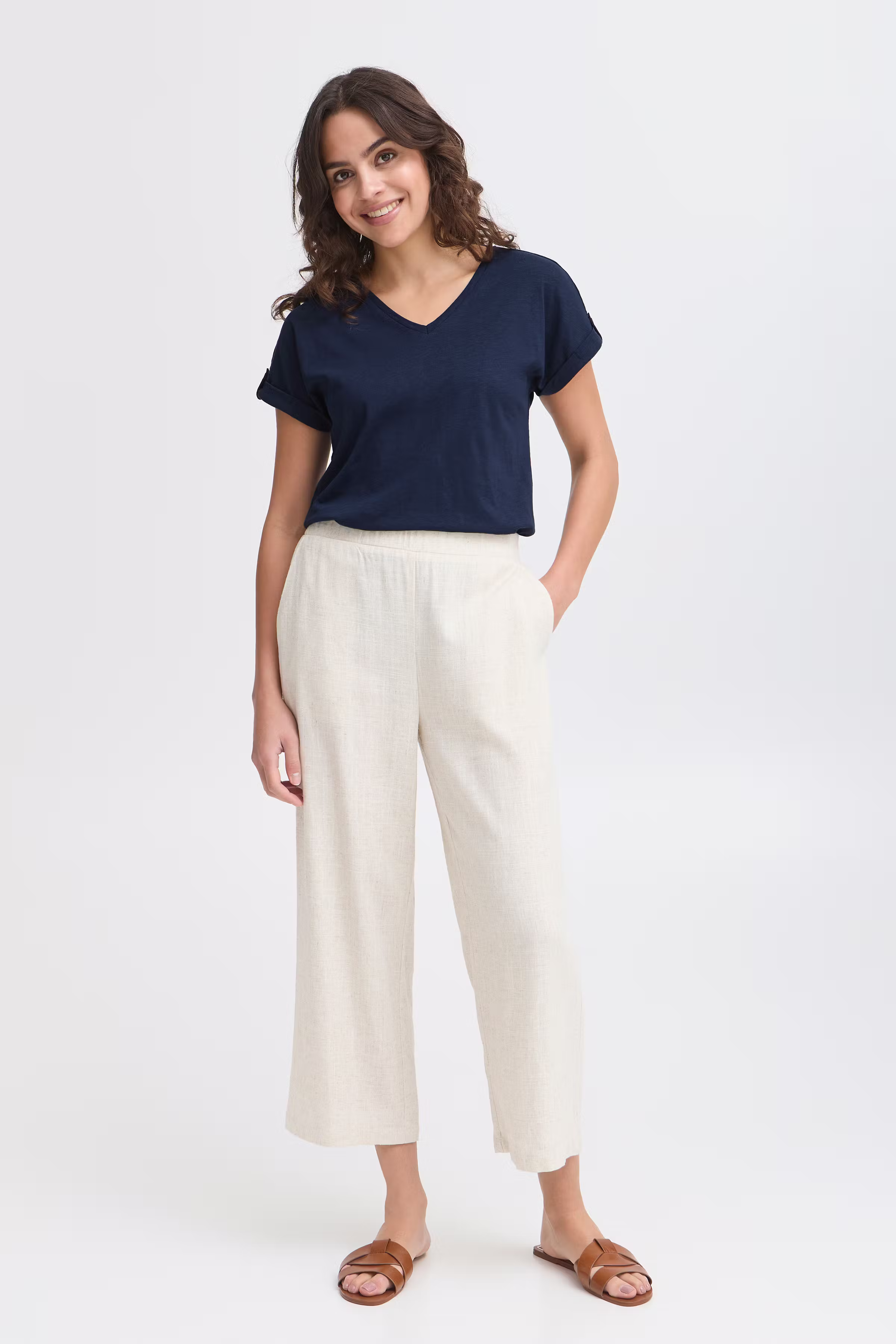 FRDALIA T-shirt LOOKBOOK FRONT 20615609-193923