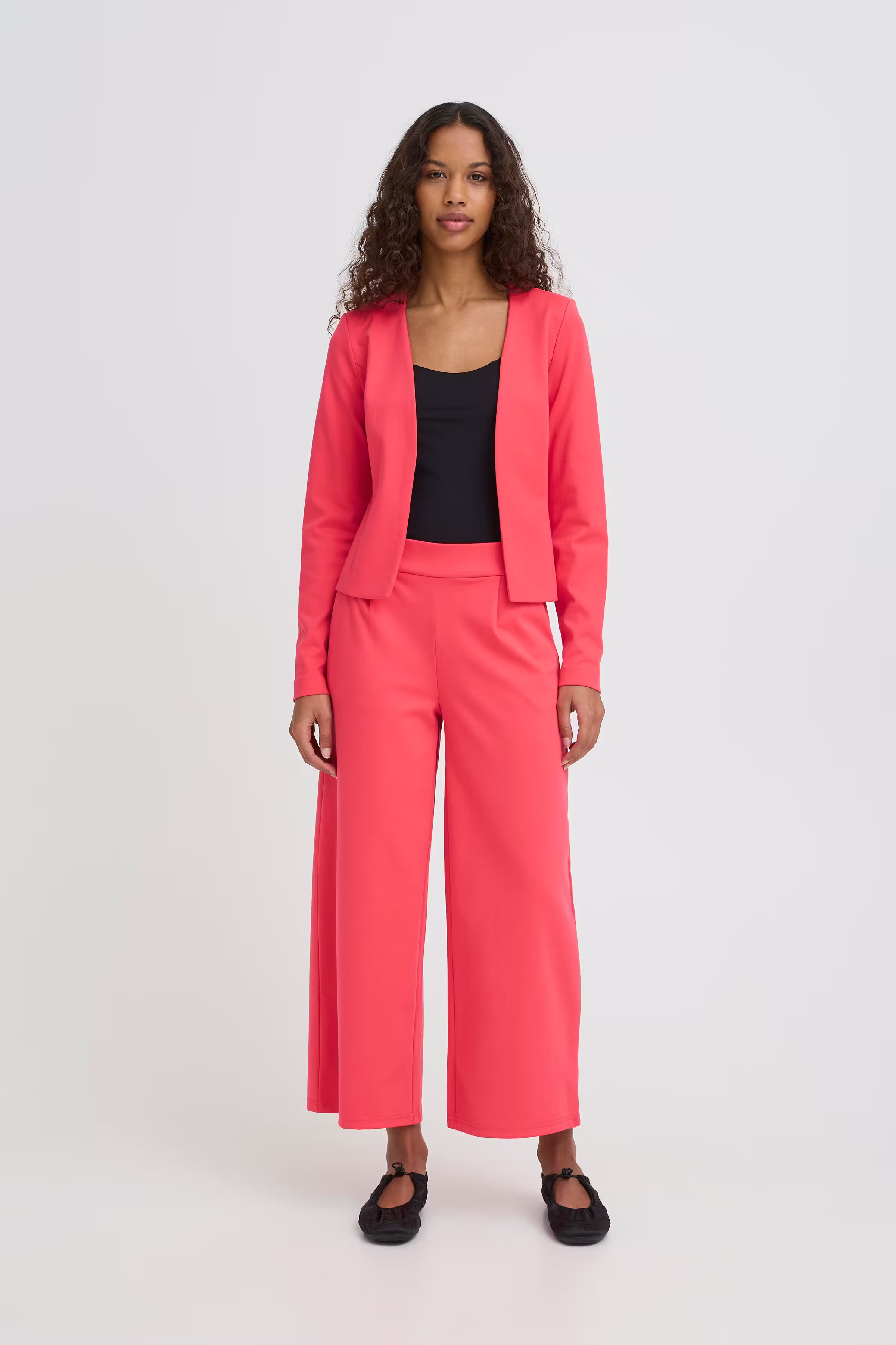 IHKATE Short Blazer LOOKBOOK FRONT 20112547-181756