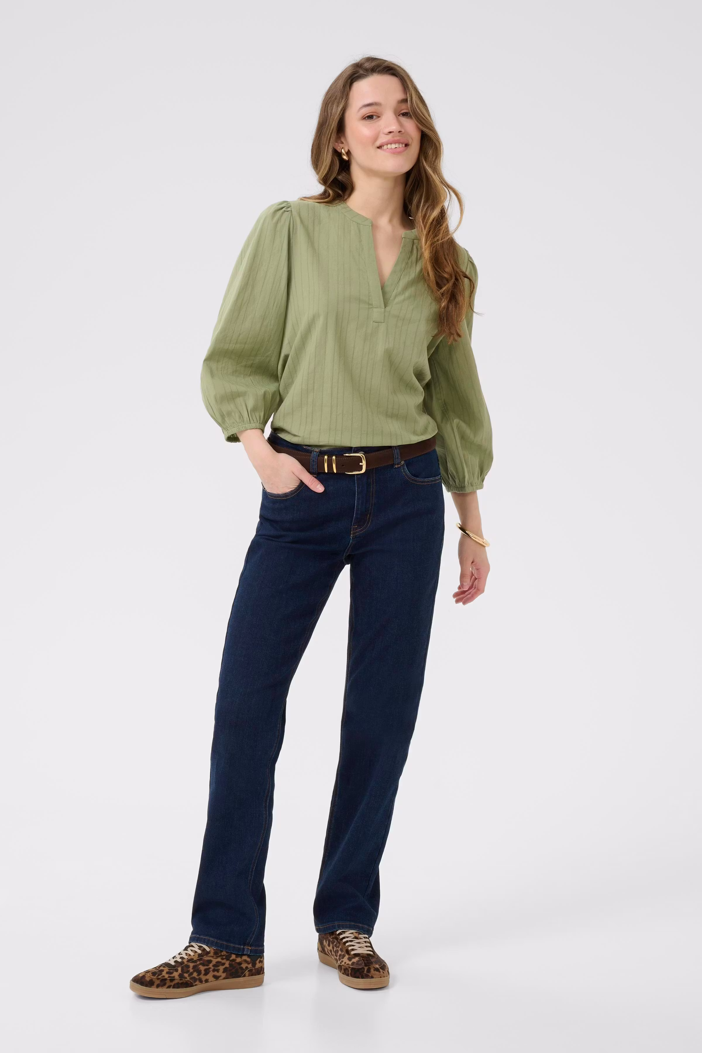 KAjollia Blouse LOOKBOOK FRONT 10552403-170115