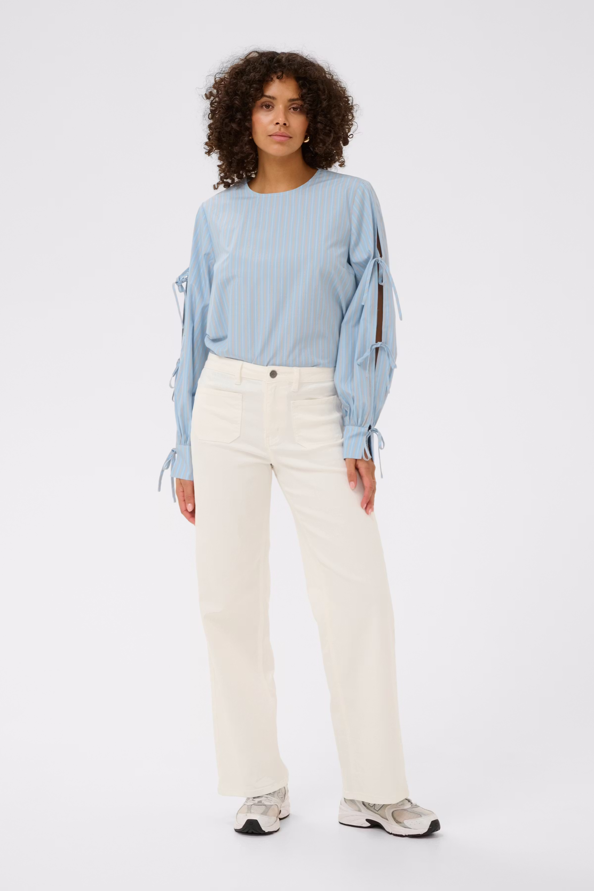 KAbrook Jeans LOOKBOOK FRONT 10511225-110602