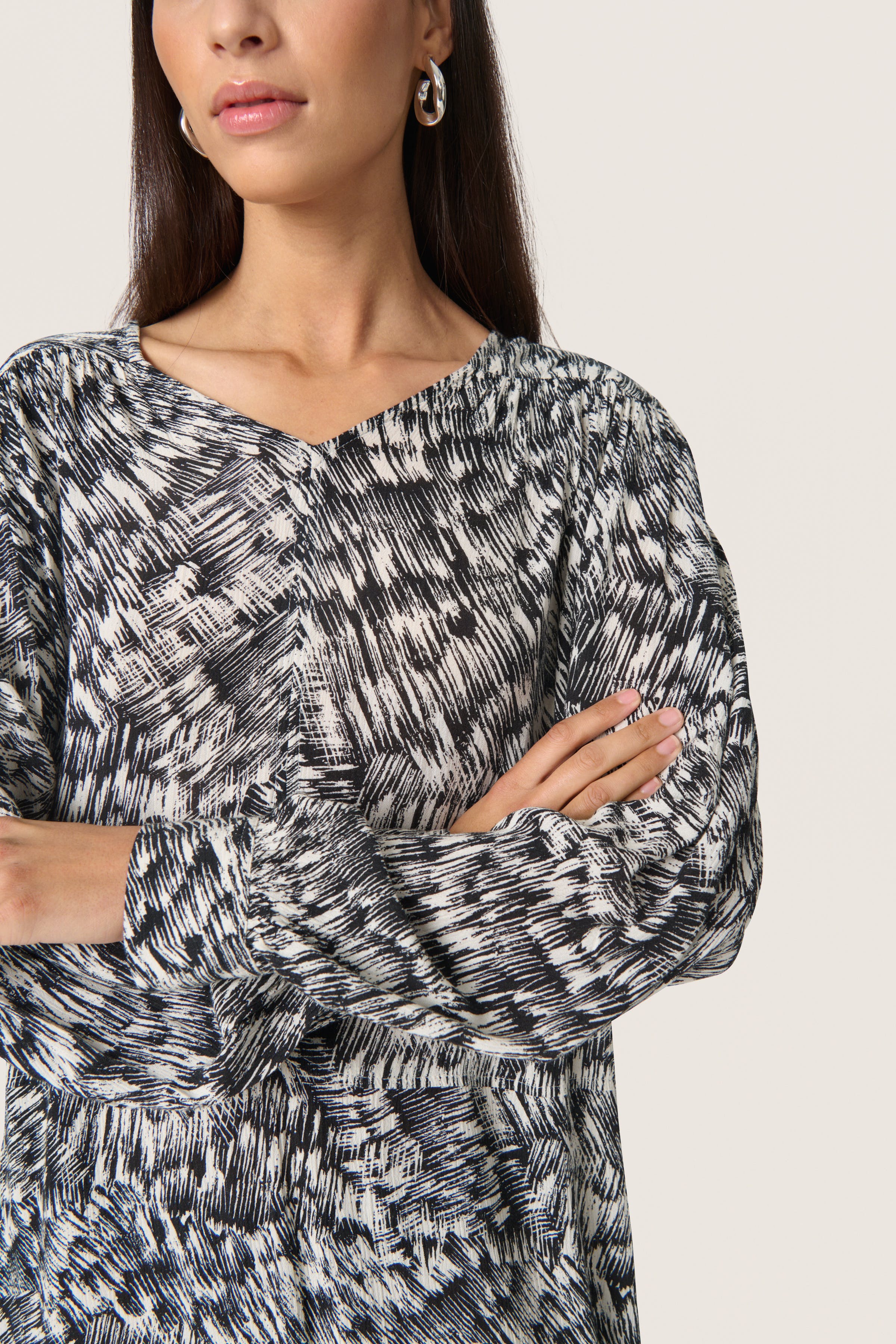 SLZaya Klänning LOOKBOOK DETAIL 30408087-303519