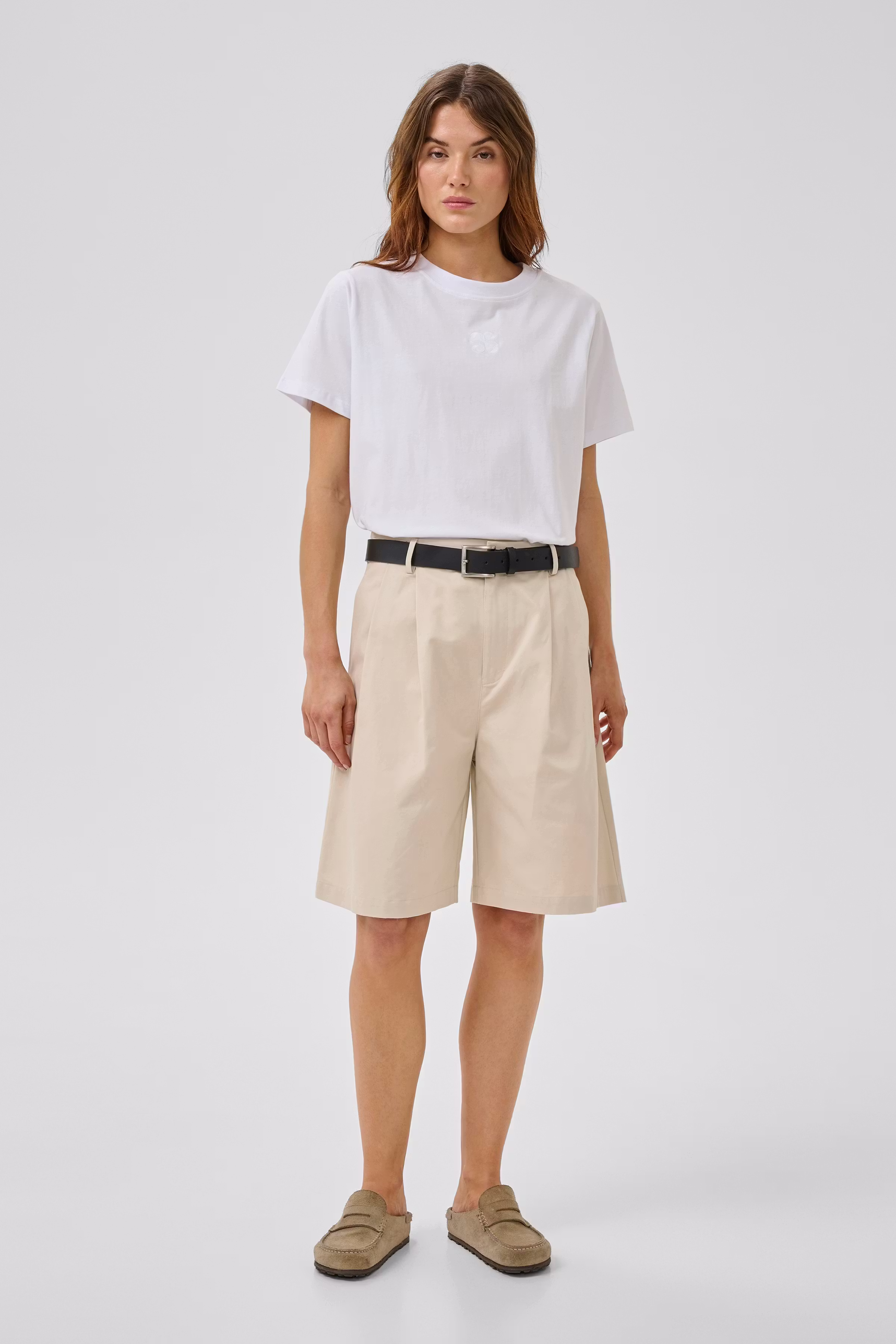 MWGisva Bermuda shorts LOOKBOOK FRONT 10705564-130401