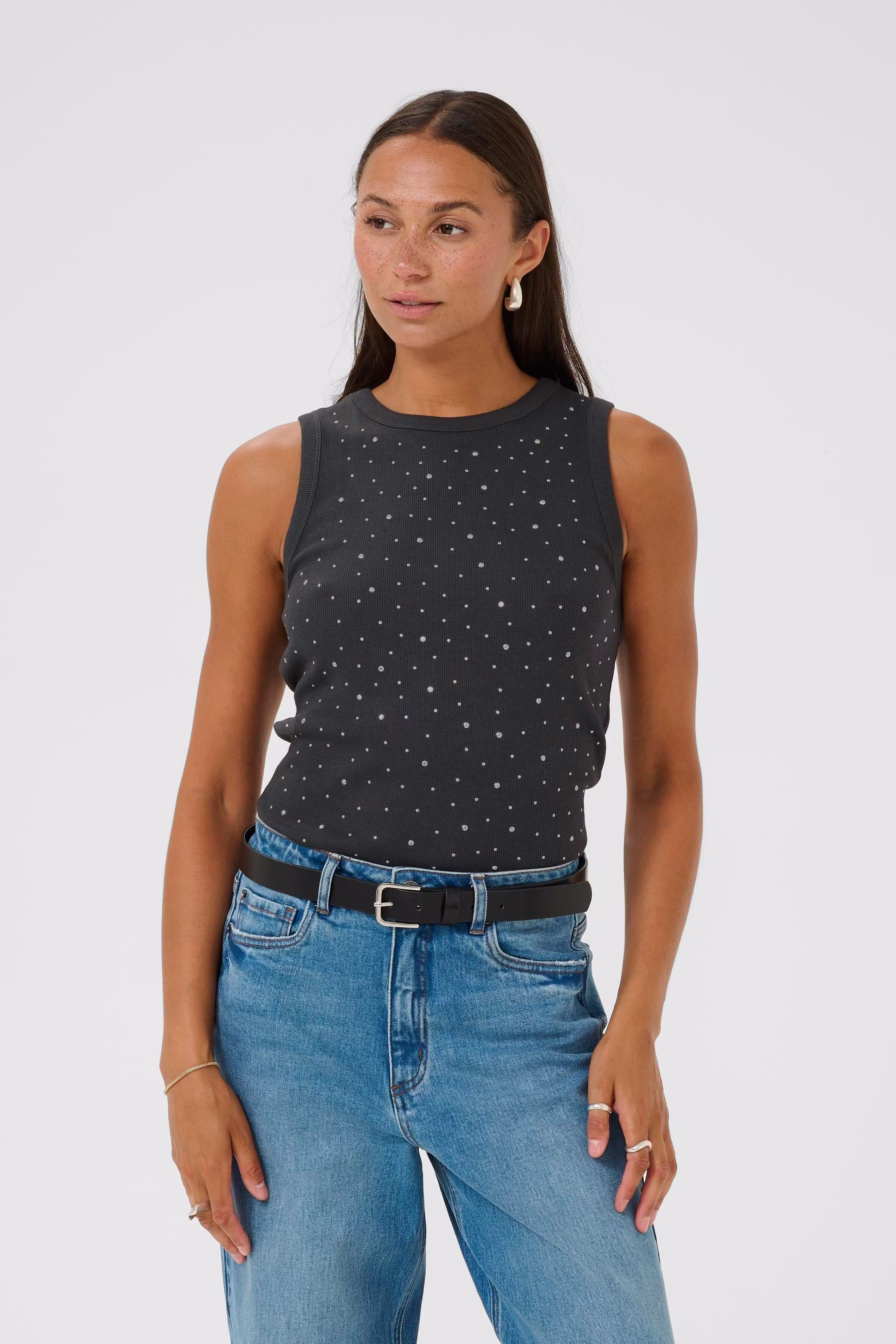 KAcarna Top LOOKBOOK FRONT 10510590-190205