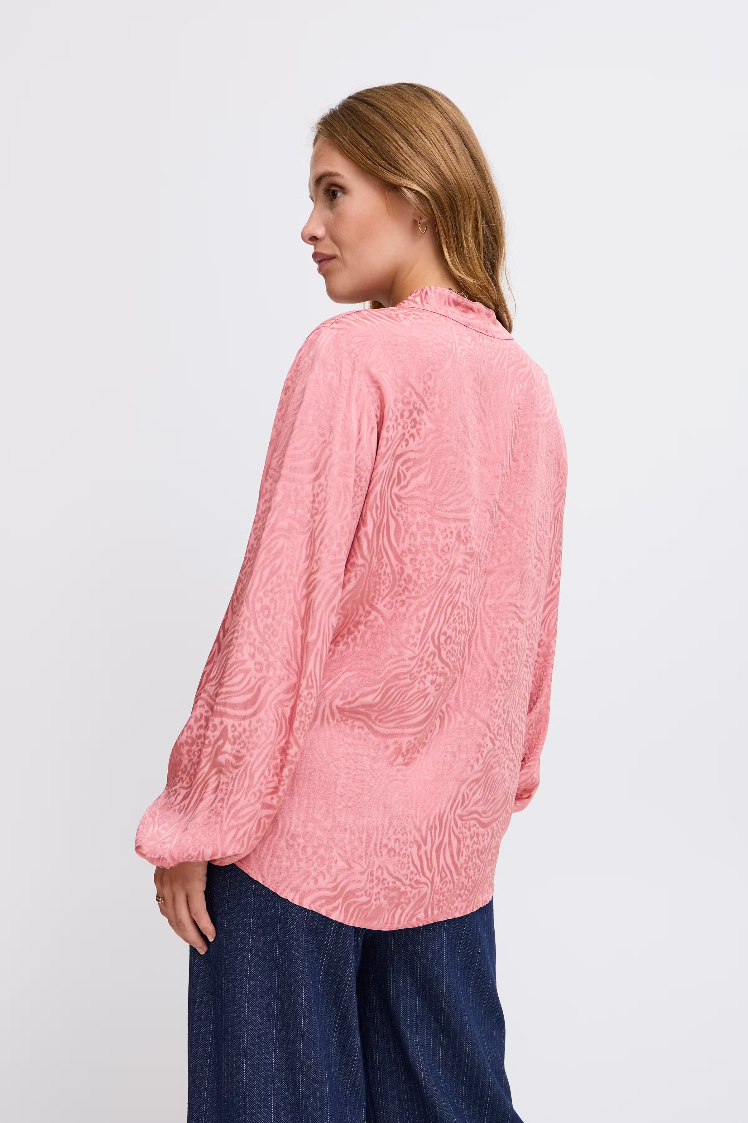 SBBAZE Bluse LOOKBOOK BACK 22100763-171512