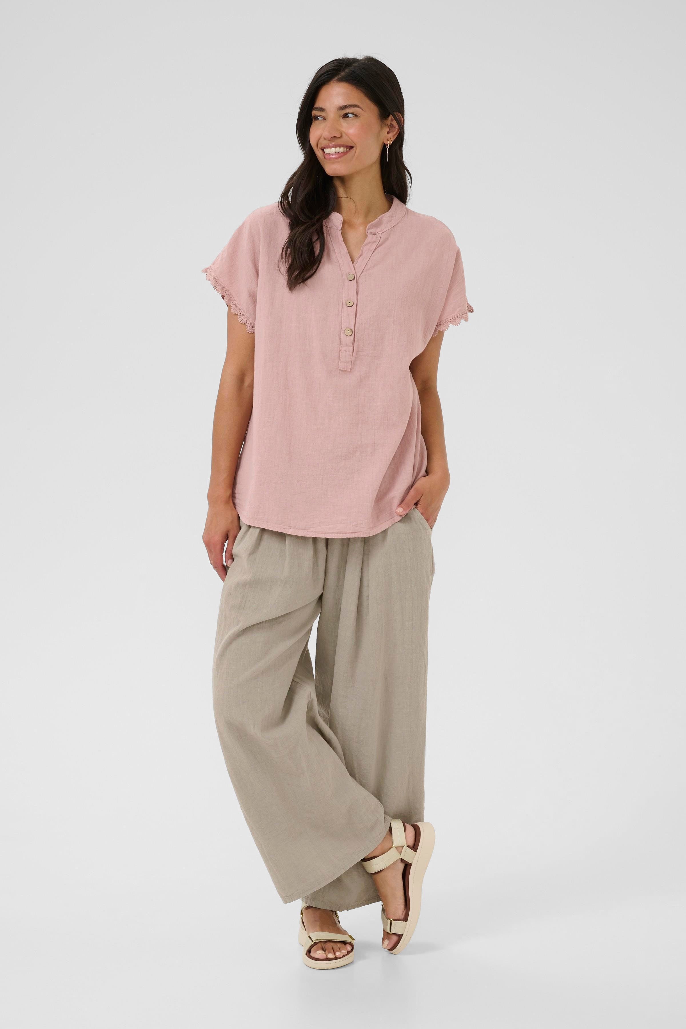 BPkida Trousers LOOKBOOK FRONT 40103543-400705