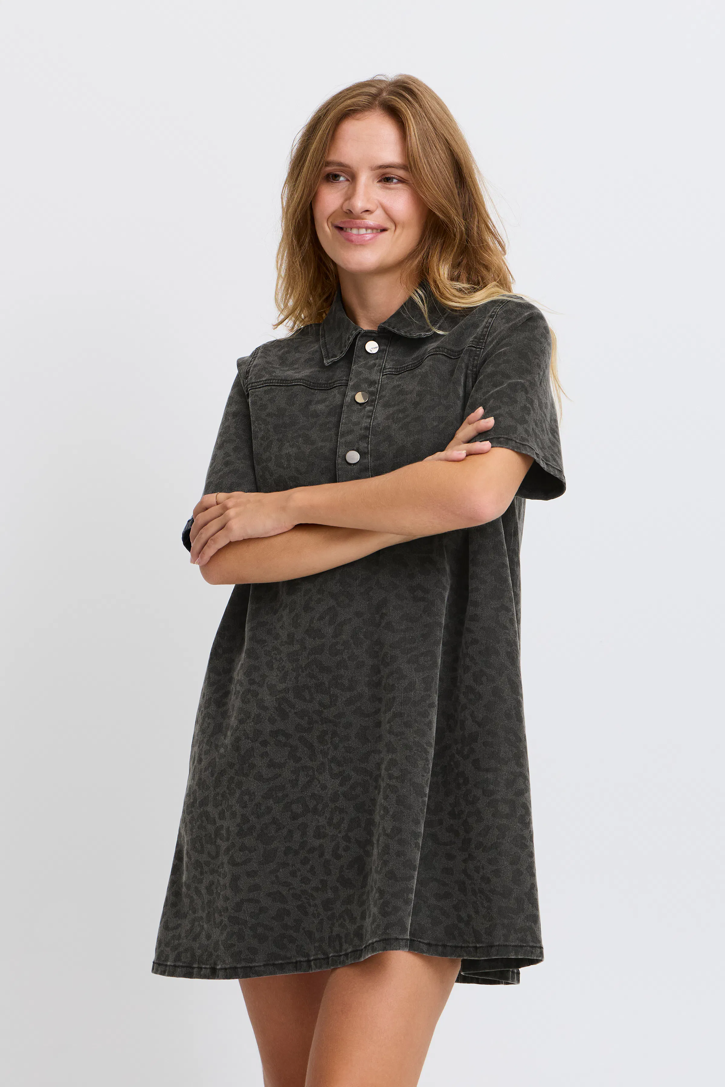 PXJANNAH Klänning LOOKBOOK FRONT 50208874-205027