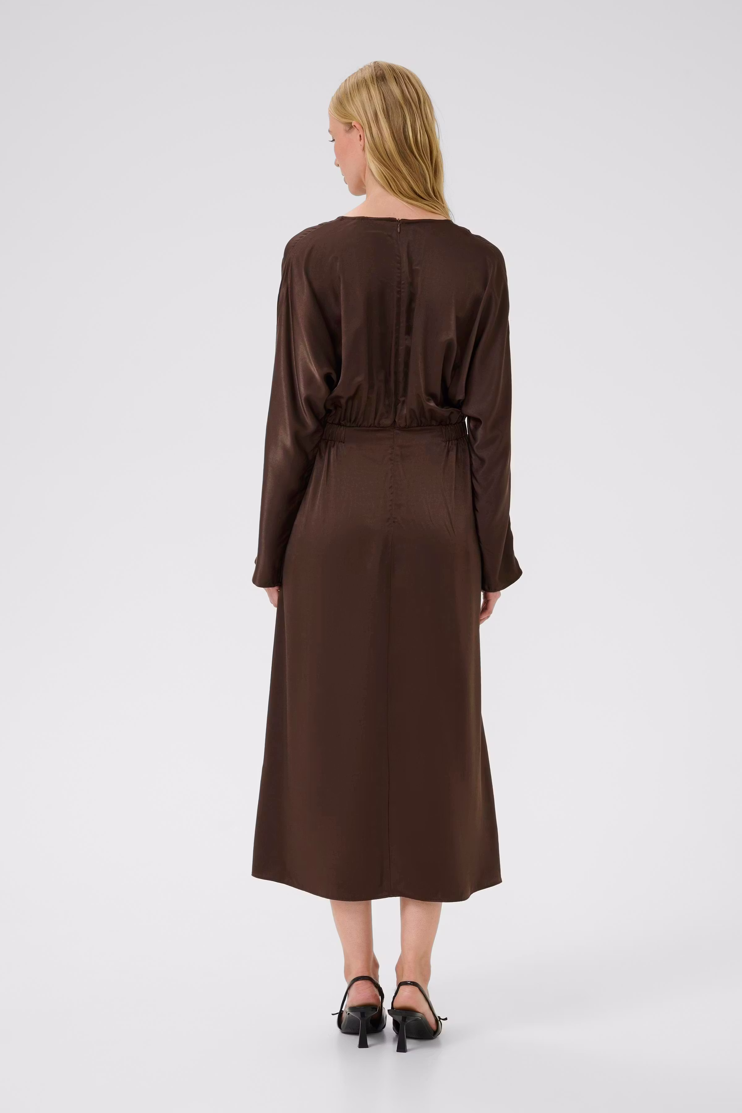 KBBlanca Kjole LOOKBOOK BACK 10105634-191015