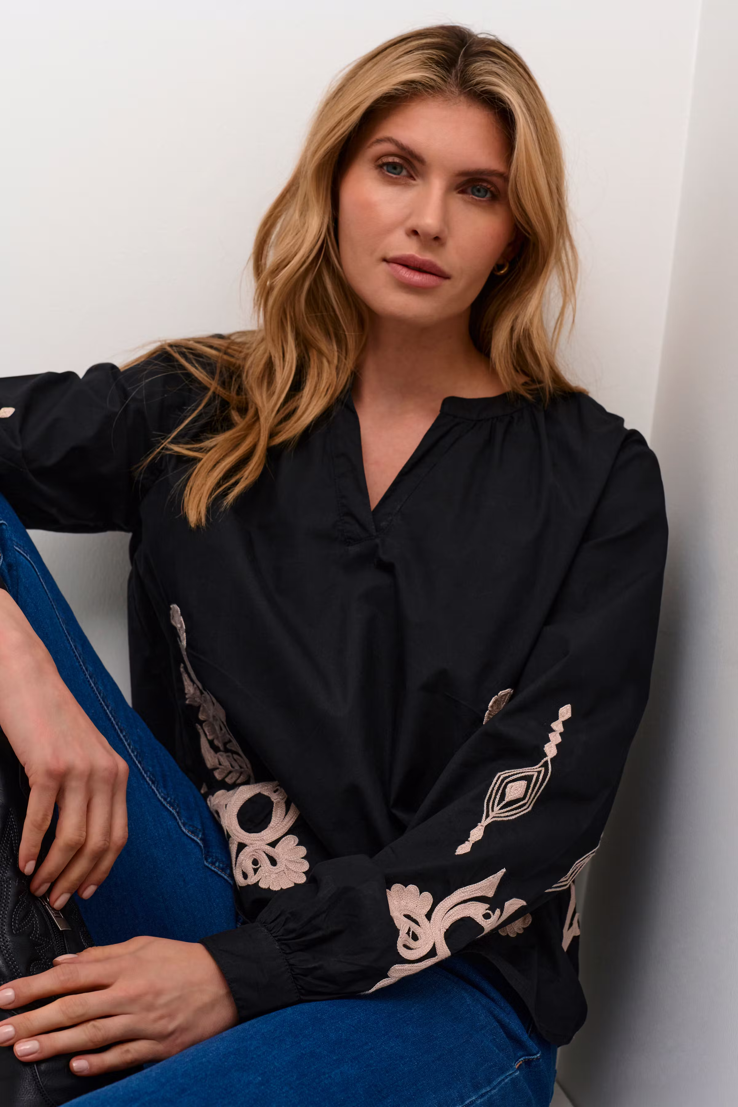 CRIpilo Blus LOOKBOOK DETAIL 10612943-106519