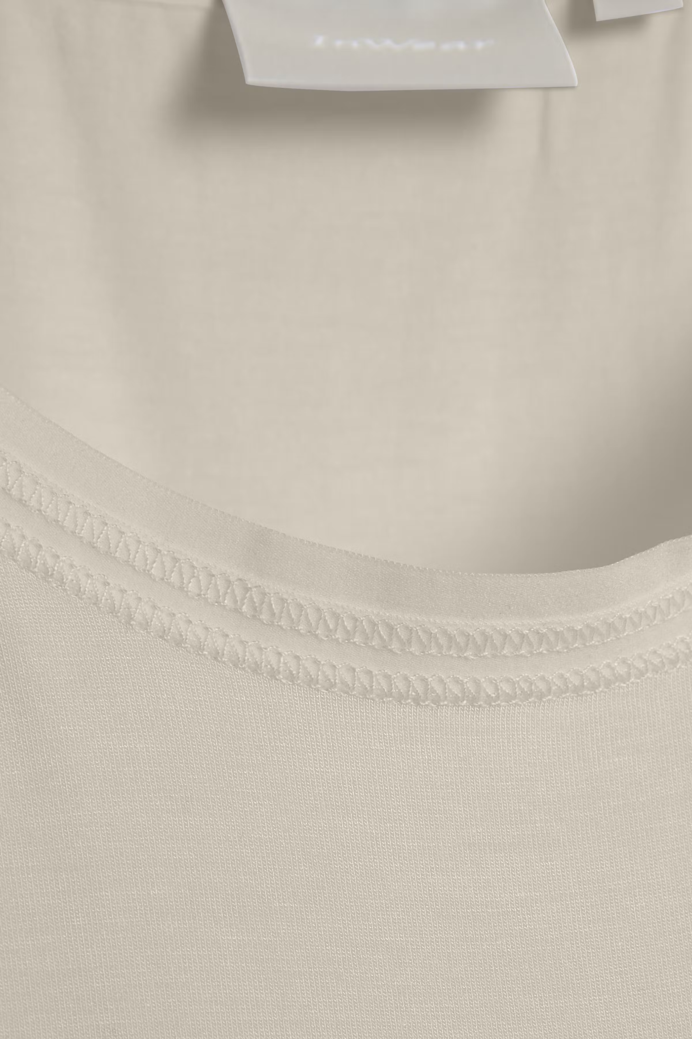 FinesseIW Top PACK DETAIL 30100292-10146