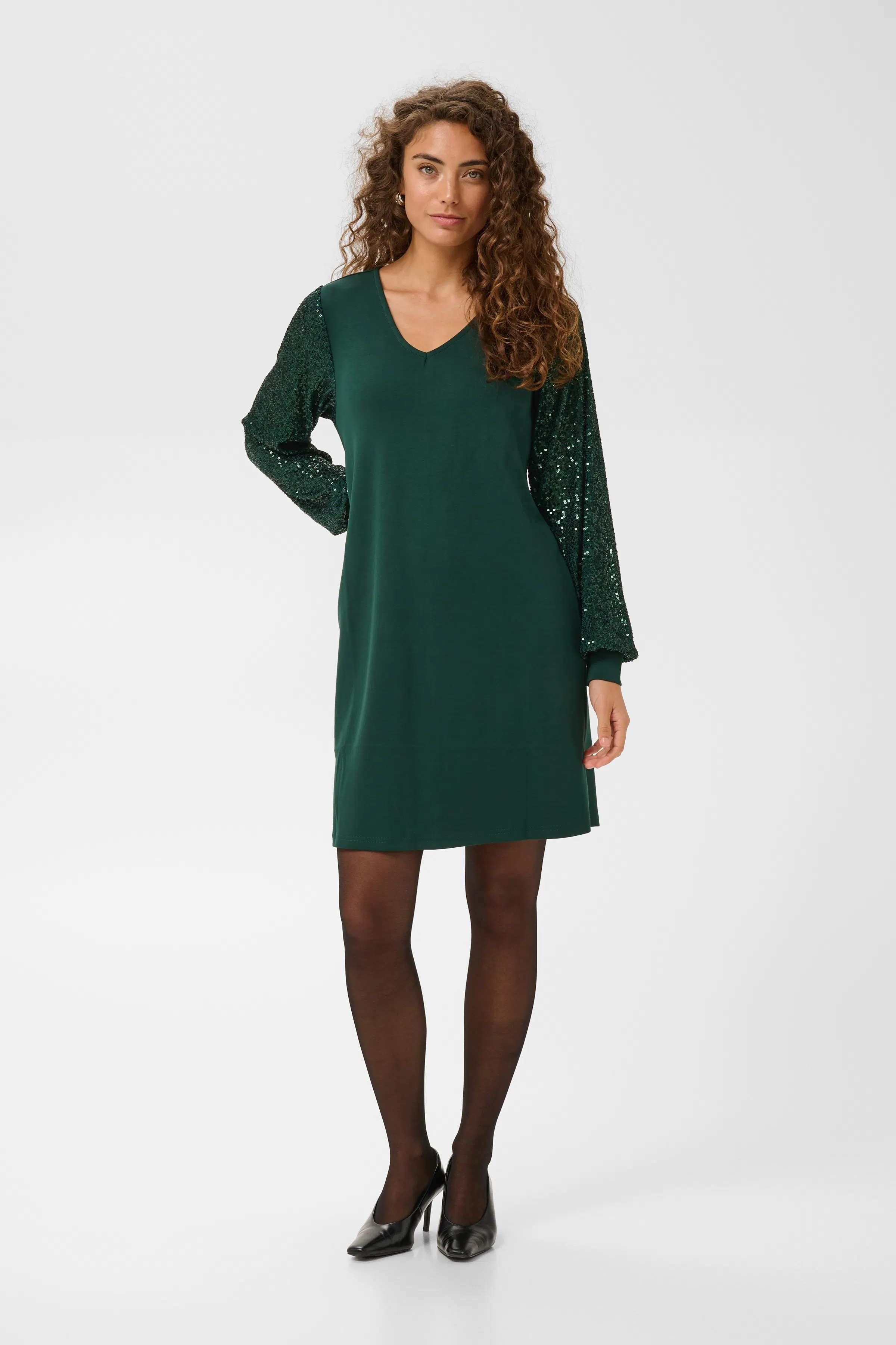 CUchabrina Paillettenkleid LOOKBOOK FRONT 50110208-195220