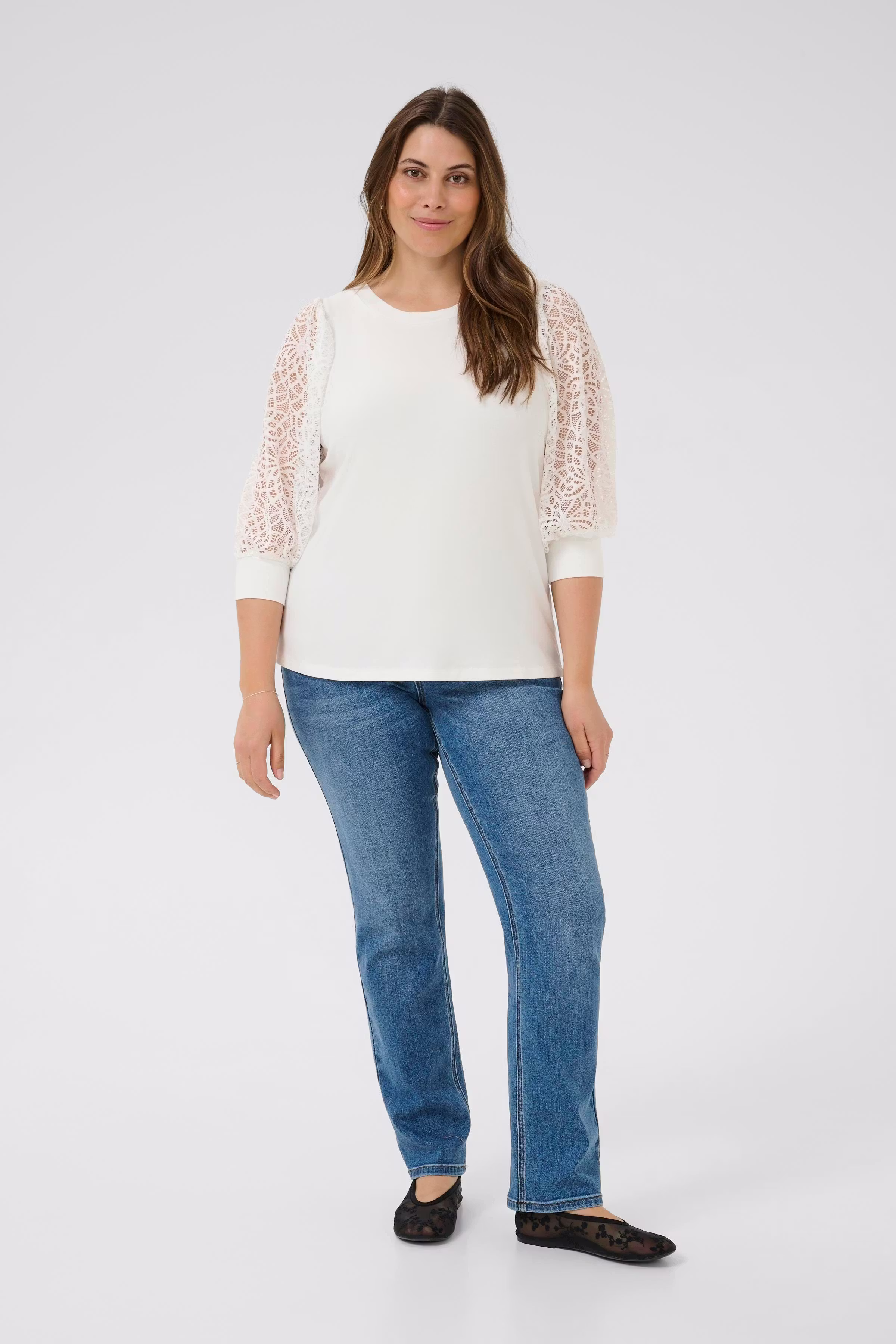 KCbella Bluse LOOKBOOK FRONT 10581899-110602