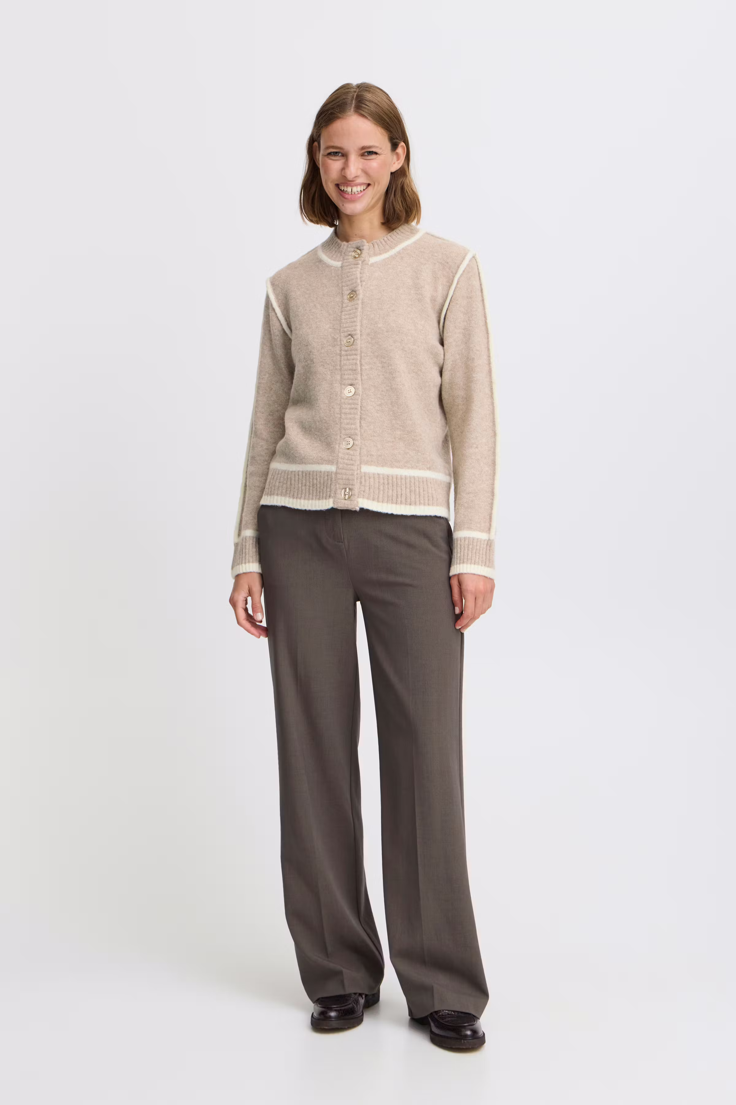 BYNINNA Cardigan LOOKBOOK FRONT 20815679-203340