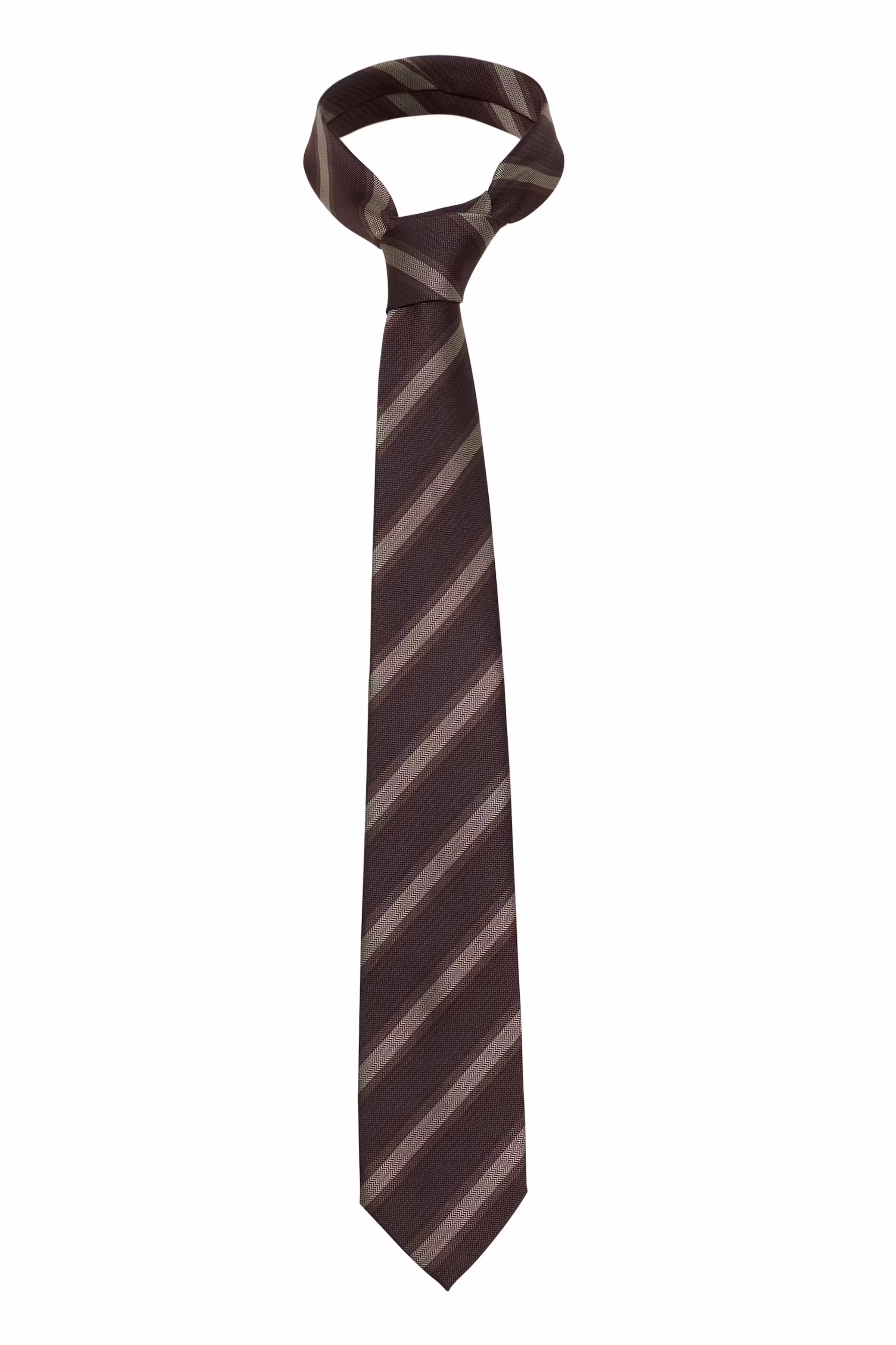 MAtie Tie PACK FRONT 30208732-190912