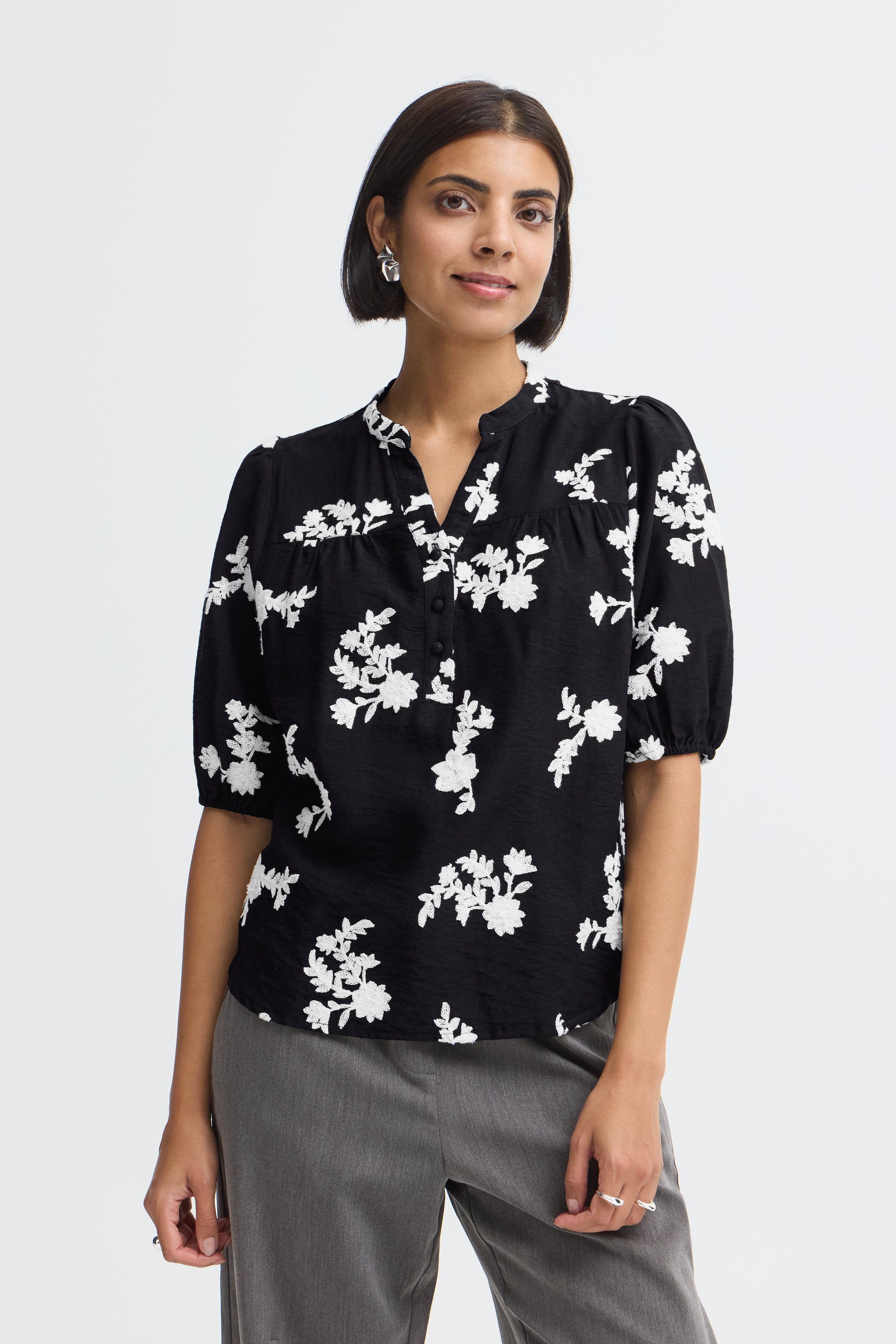FRJOFINAS Blouse LOOKBOOK FRONT 20619382-900022482