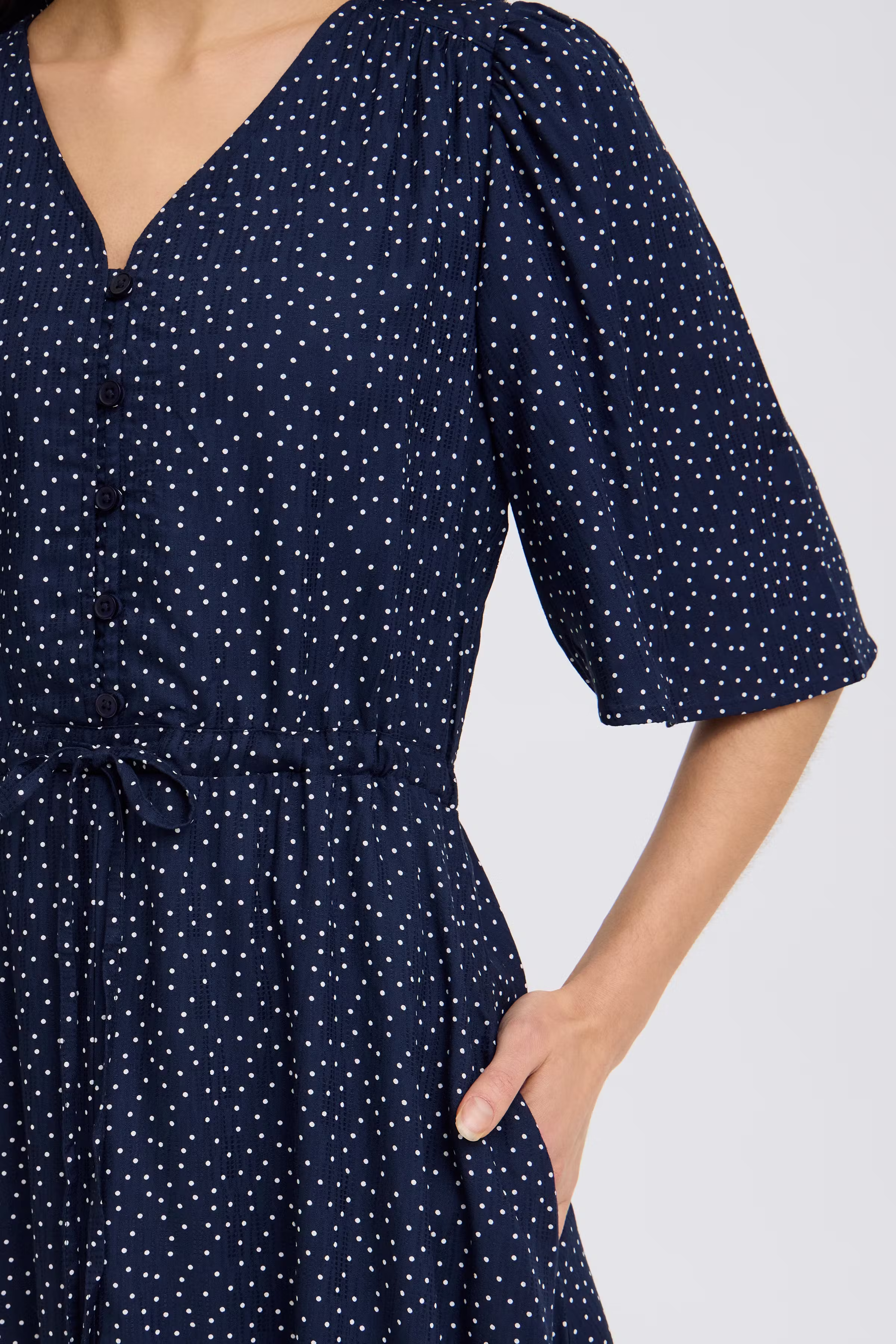 FRLAYA Klänning LOOKBOOK DETAIL 20617671-900010613