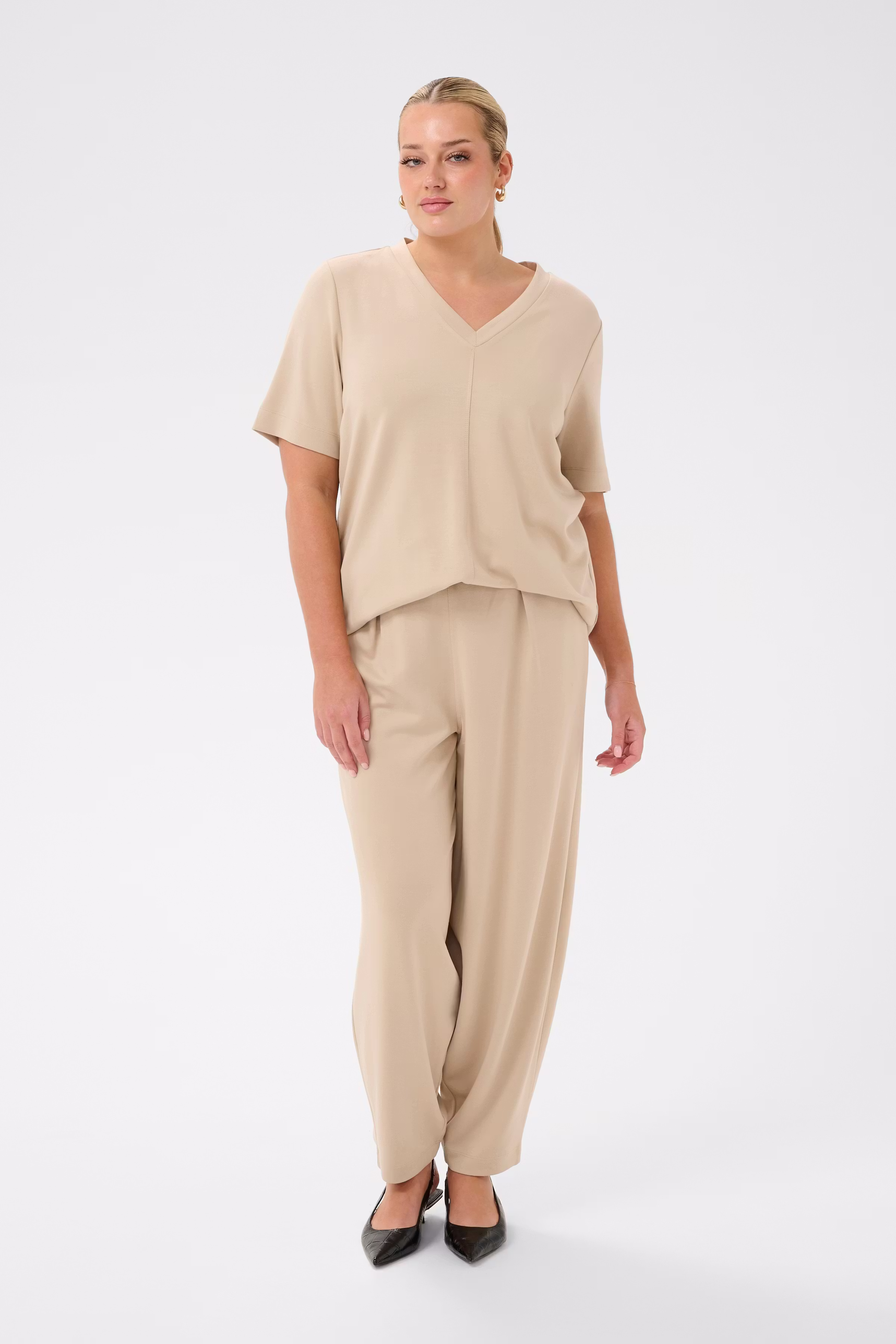 KCannia T-shirt LOOKBOOK FRONT 10584209-151305