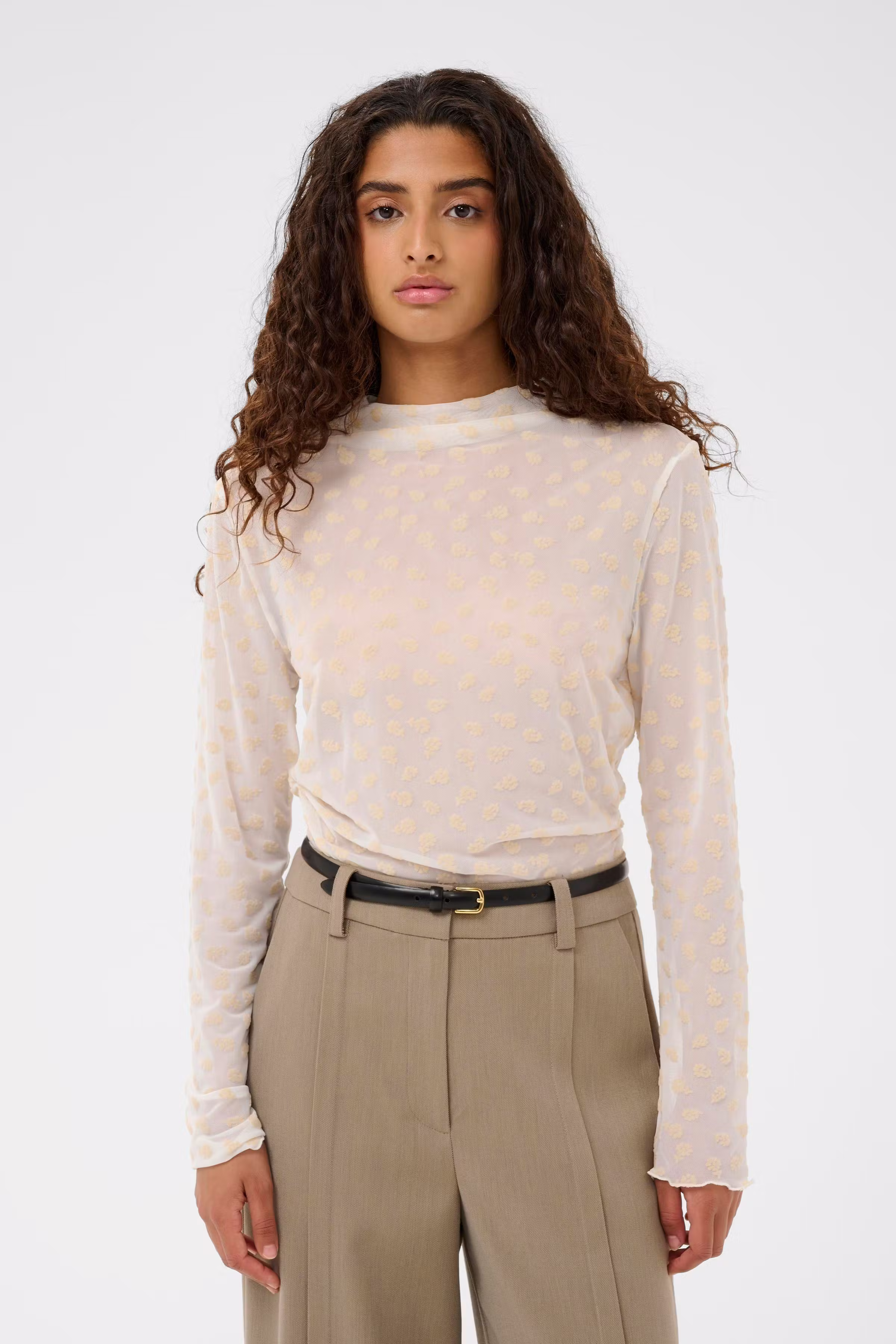 SLSeren T-shirt LOOKBOOK FRONT 30408884-130908