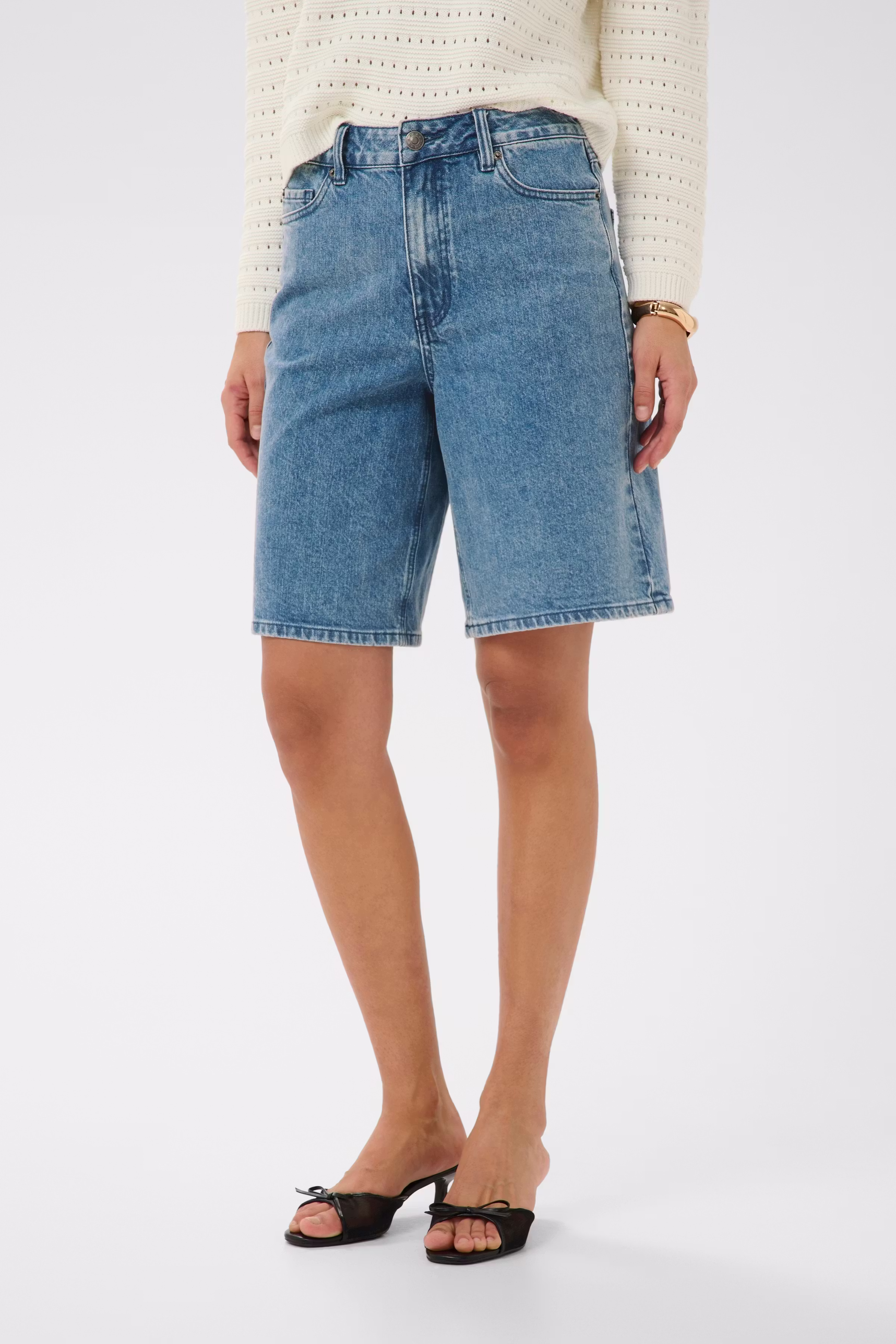 KAvallis Shorts LOOKBOOK FRONT 10511421-100166