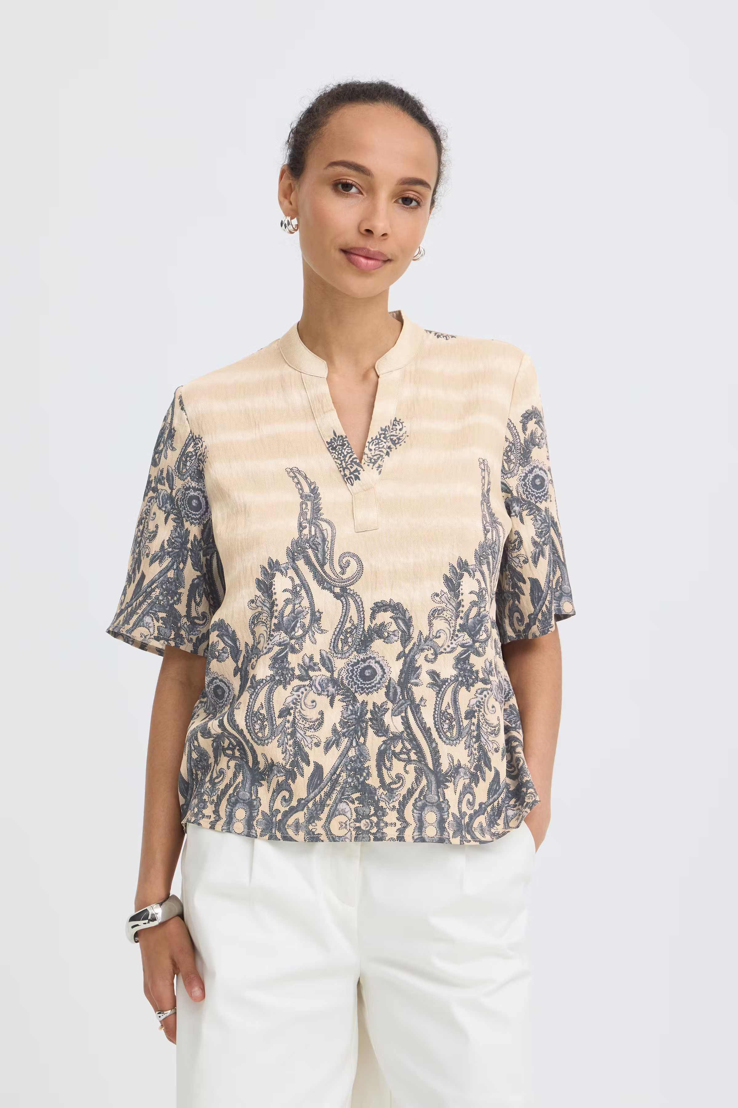 BYILIAN Blus LOOKBOOK FRONT 20819255-900010497