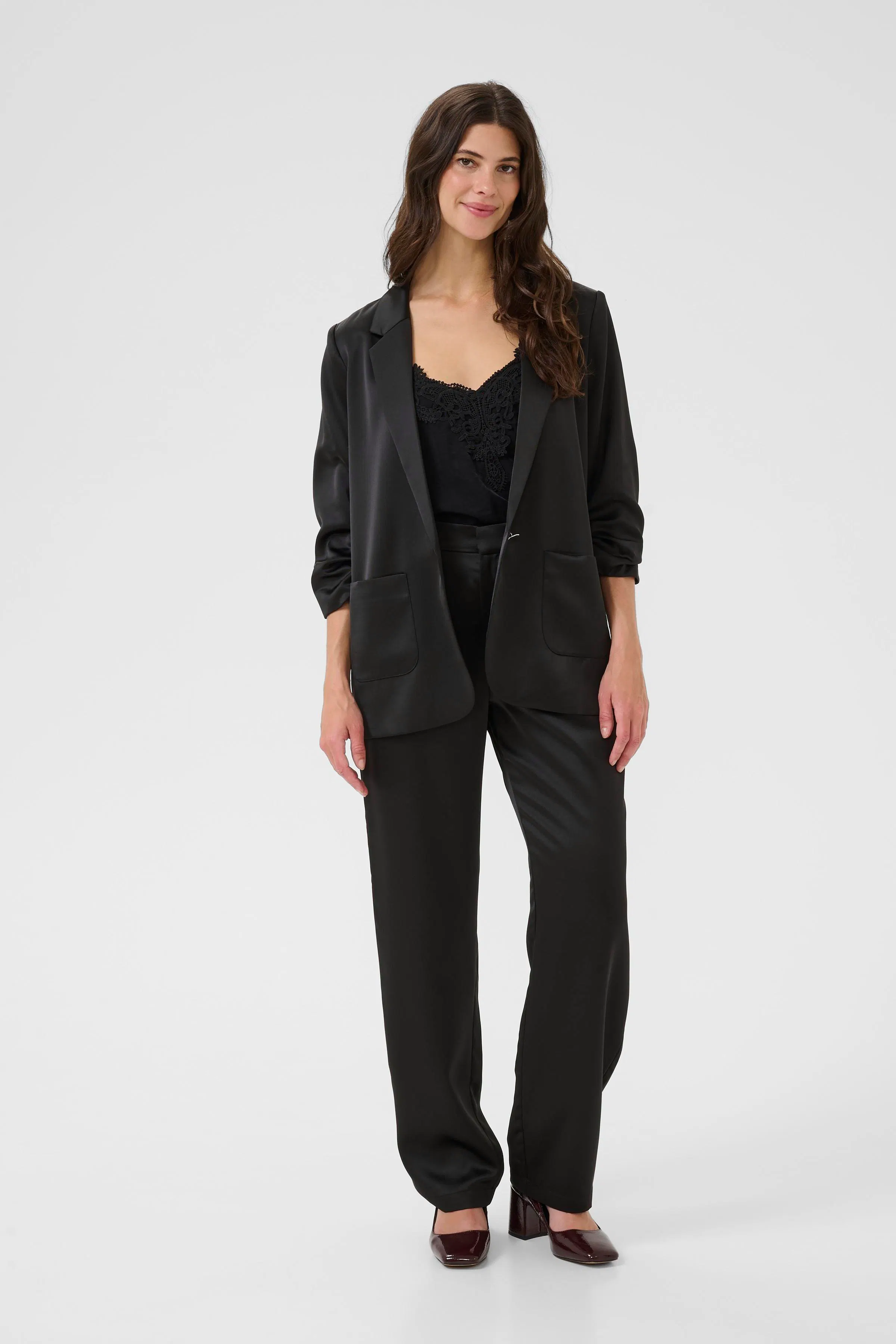 CRCocamia Trousers LOOKBOOK FRONT 10612012-100120