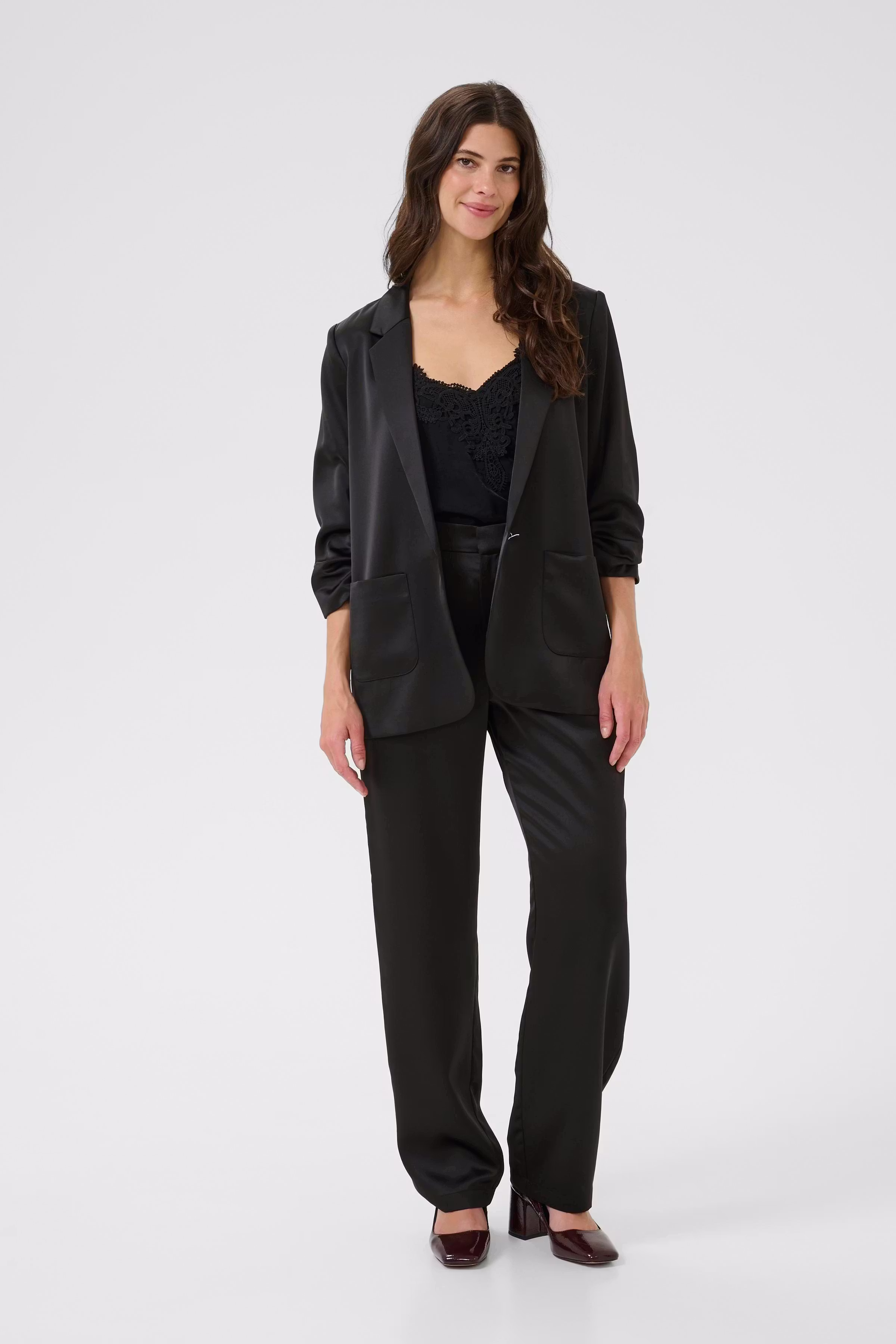 CRCocamia Trousers LOOKBOOK FRONT 10612012-100120