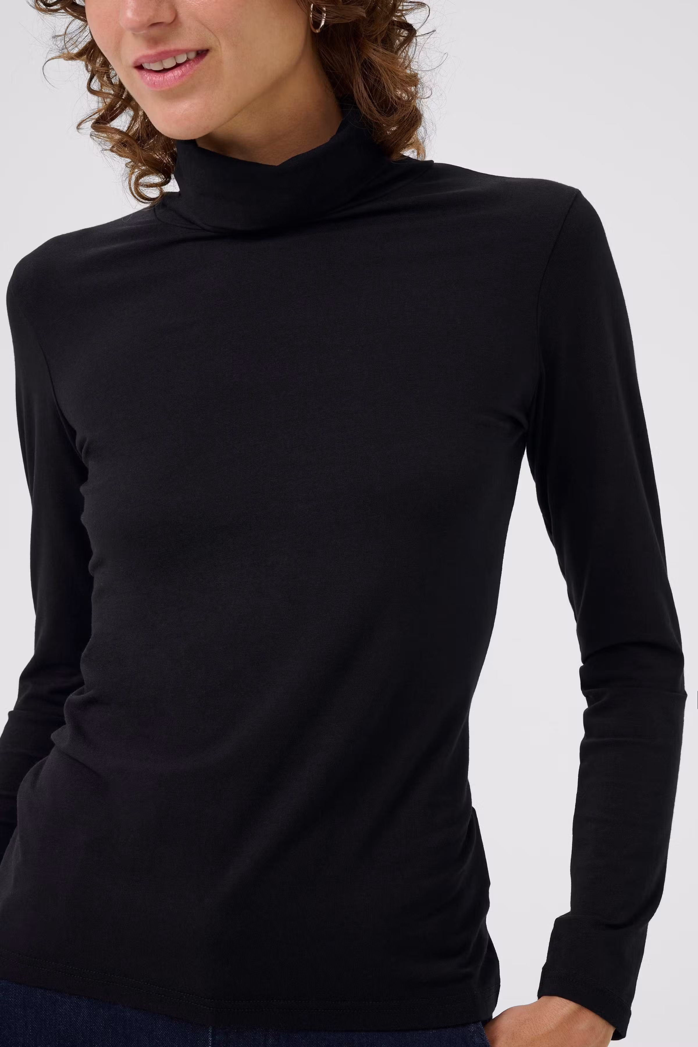 EfinasPW T-shirt LOOKBOOK DETAIL 30309923-194008